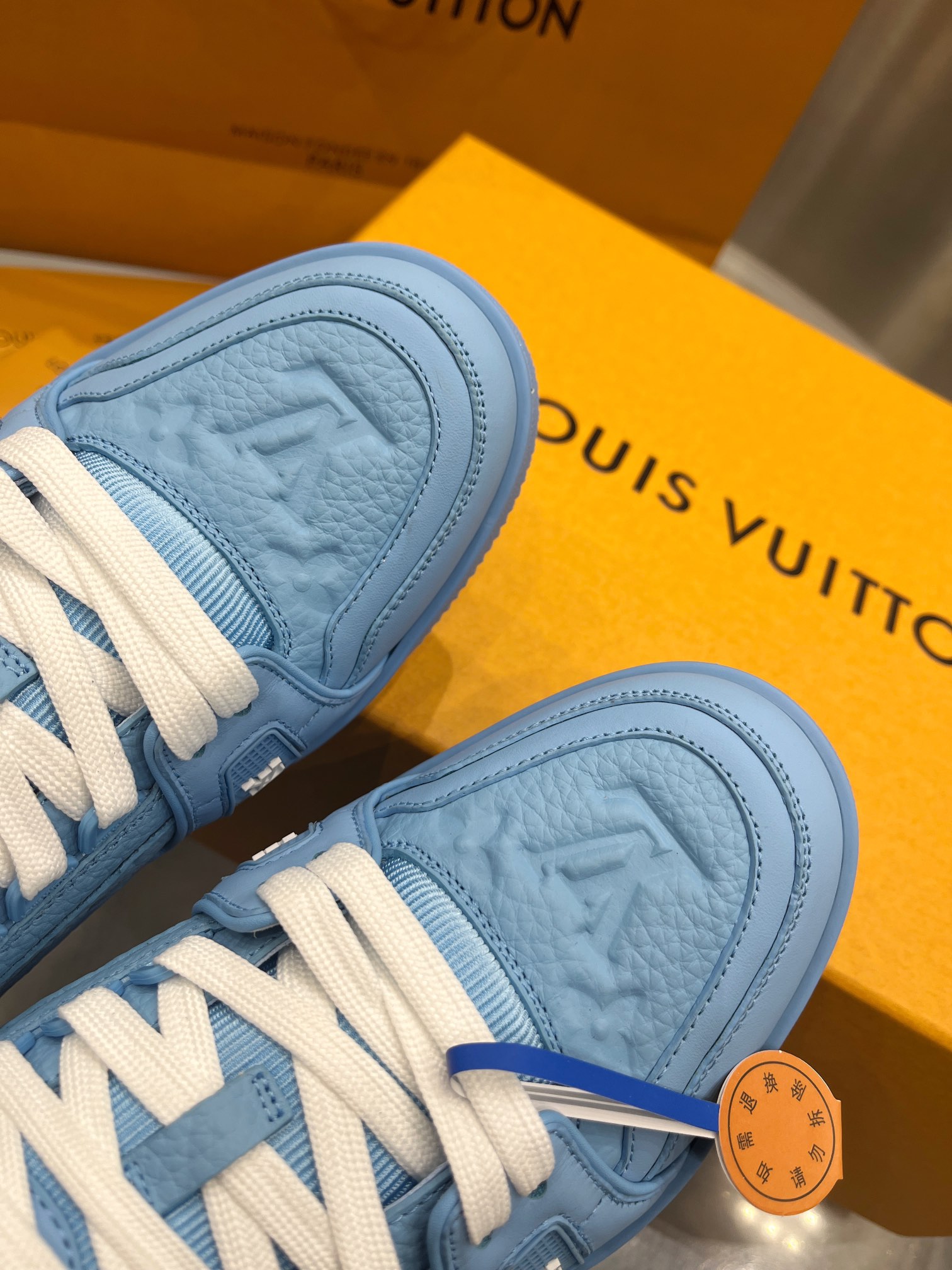 Louis Vuitton Male Basic Shoes L