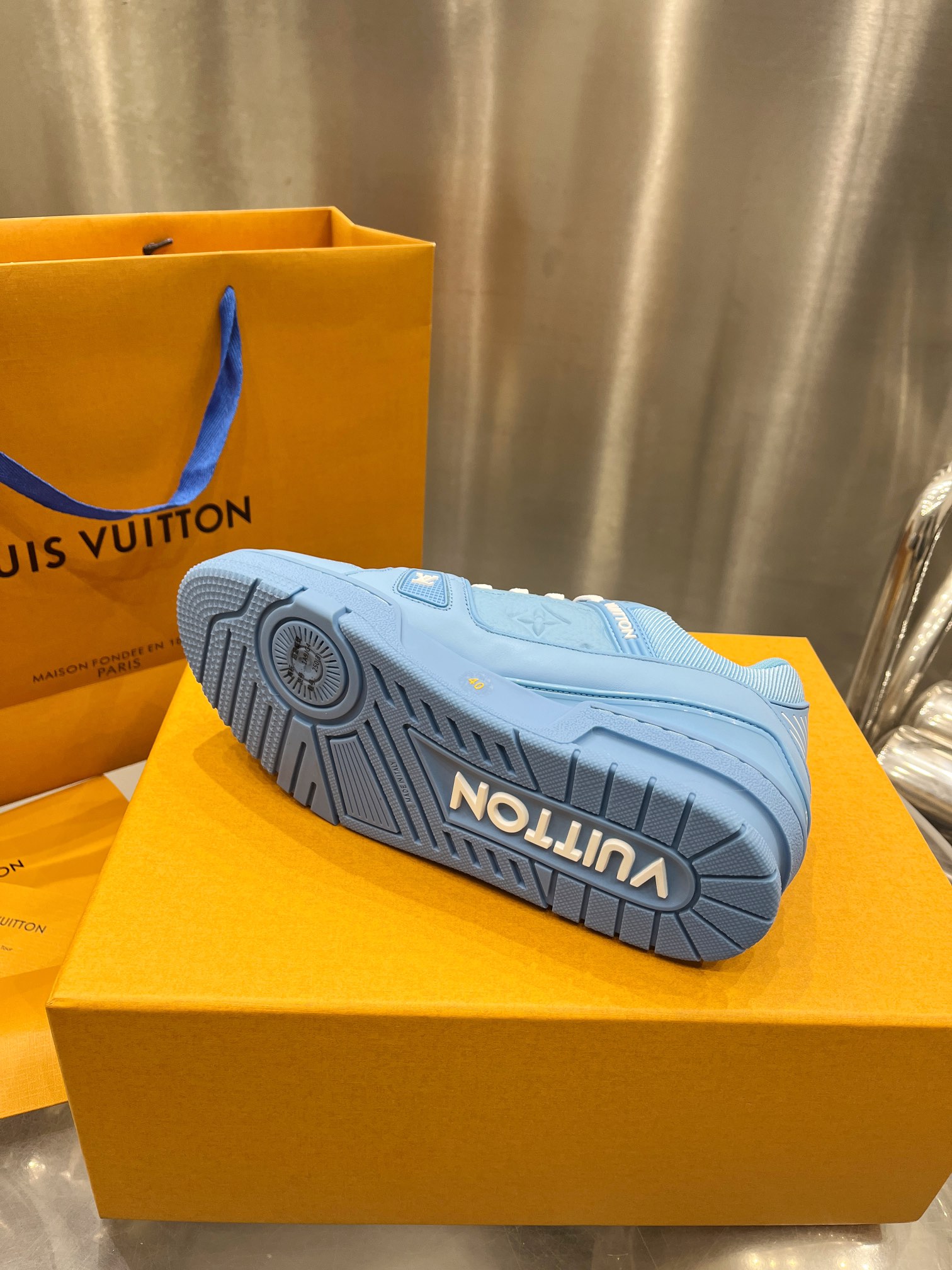 Louis Vuitton Male Basic Shoes L