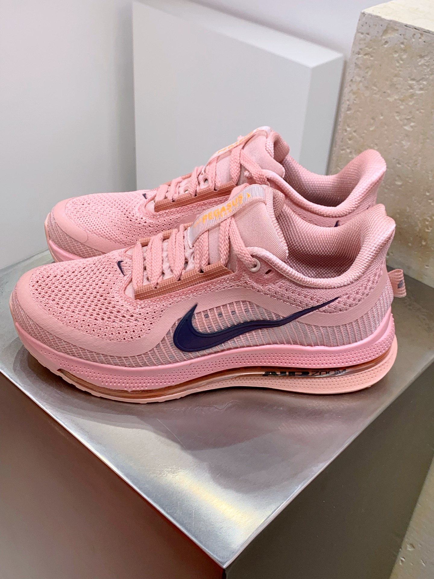 Male Running Shoes Shock Absorbing M-s