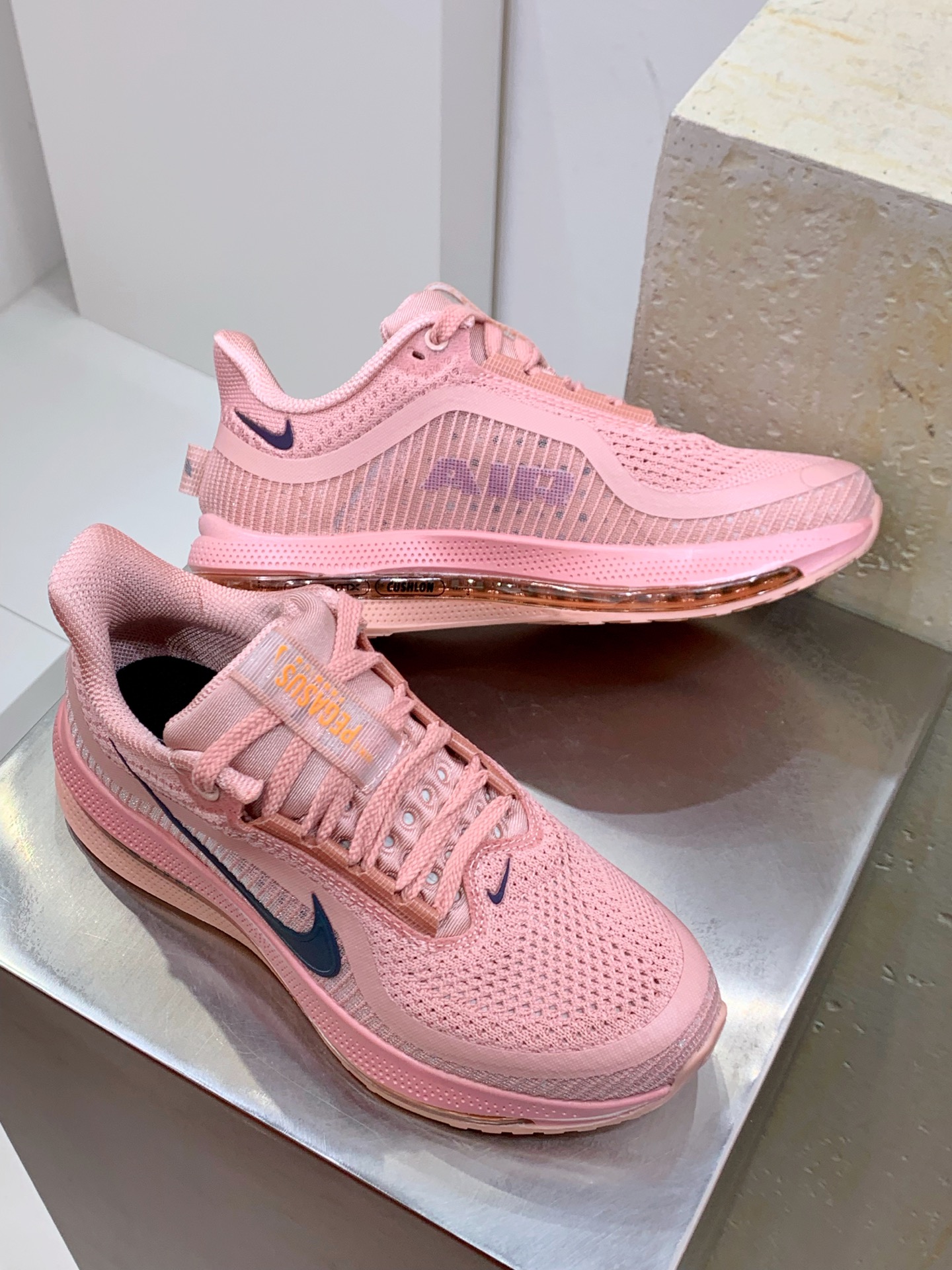 Male Running Shoes Shock Absorbing M-s