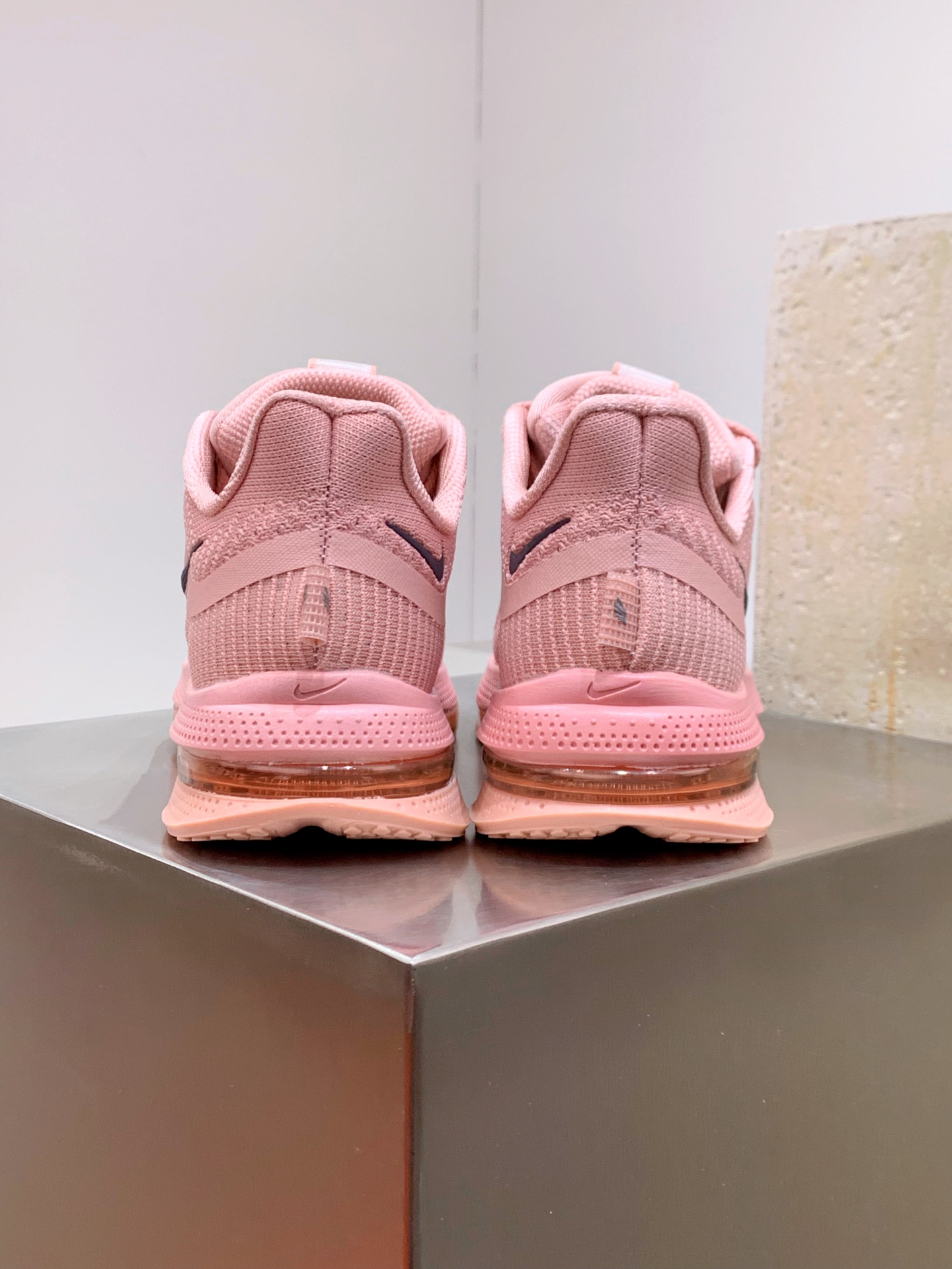 Male Running Shoes Shock Absorbing M-s