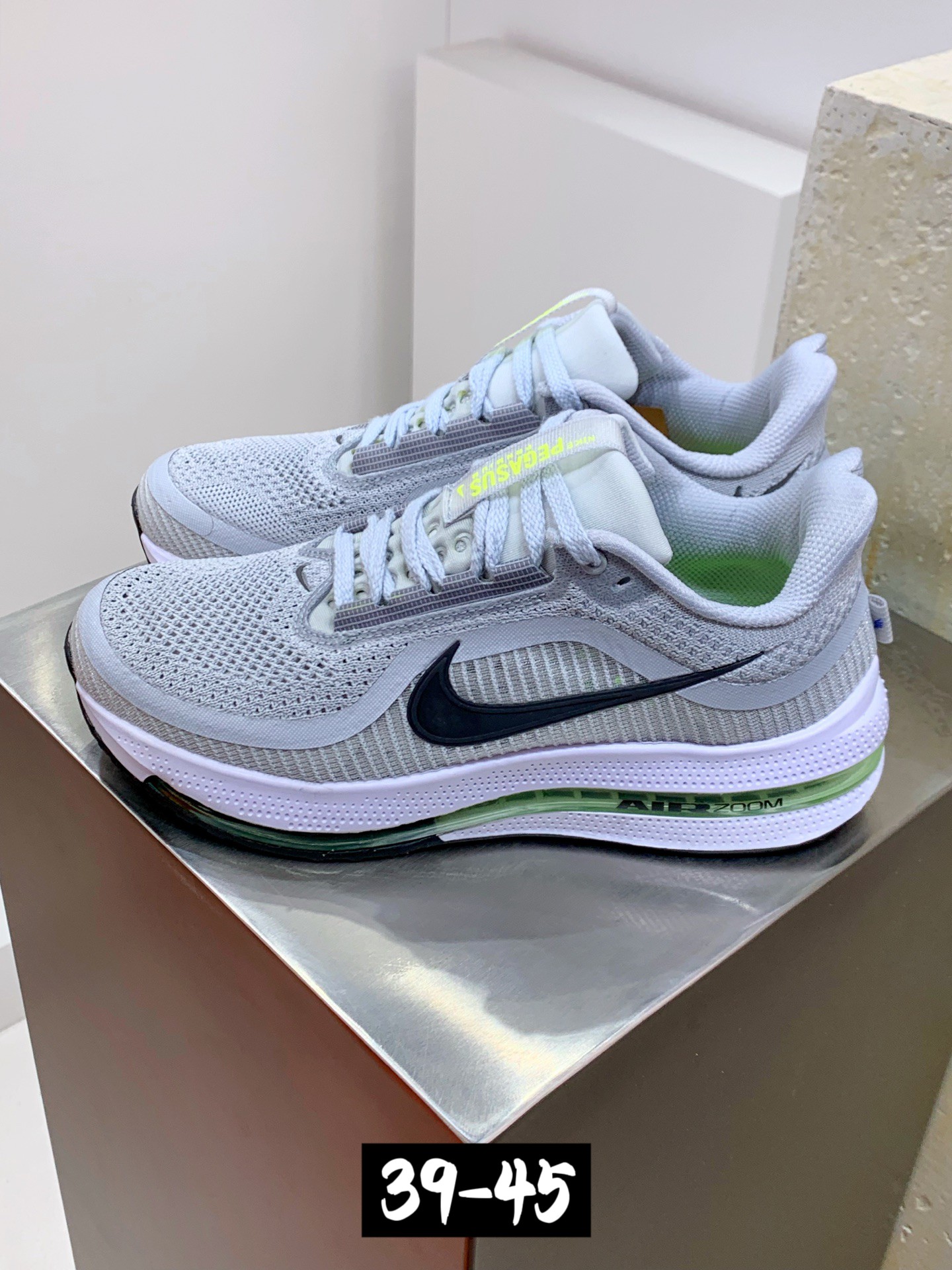 Male Running Shoes Shock Absorbing M-s