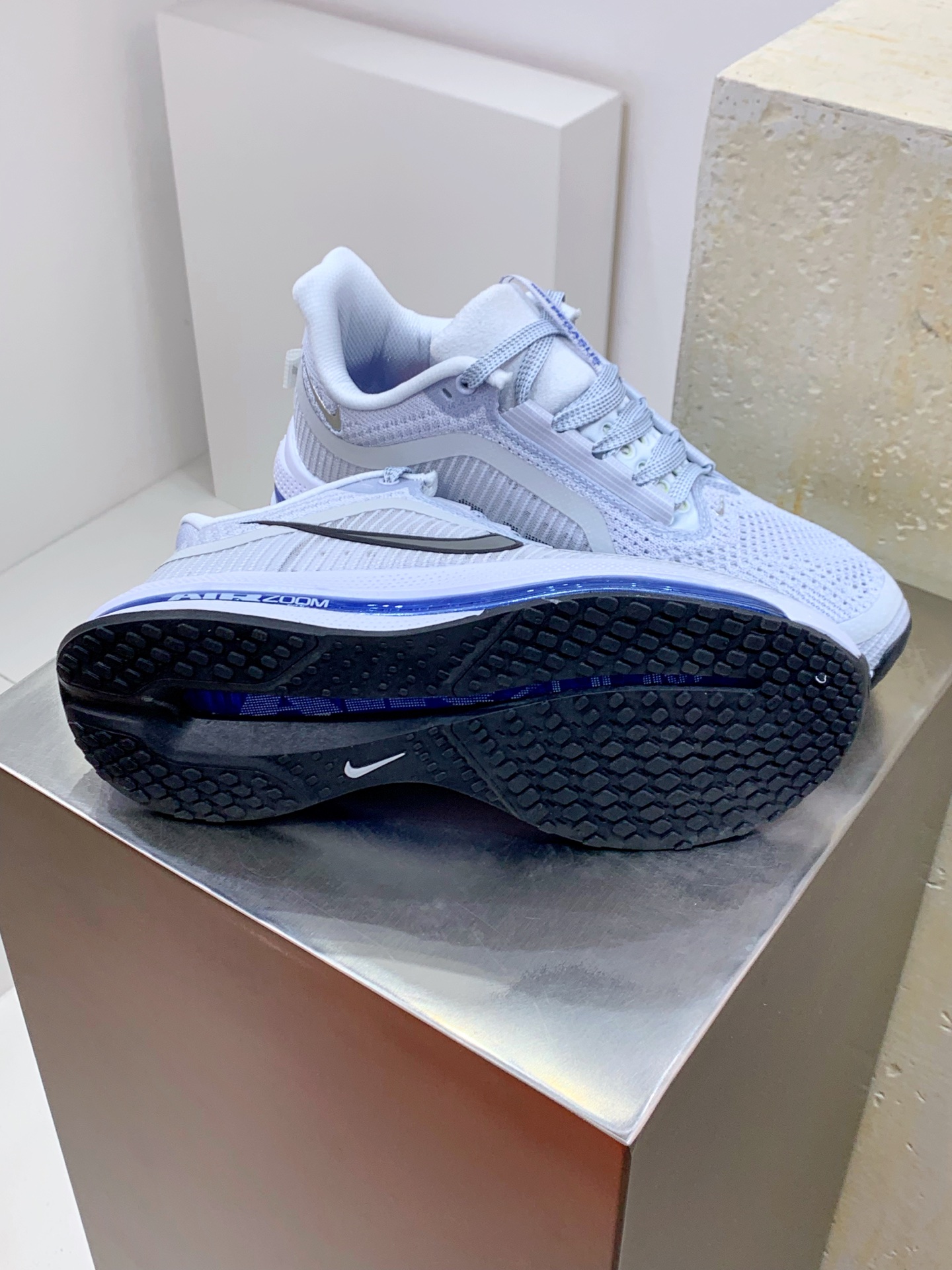 Male Running Shoes Shock Absorbing M-s