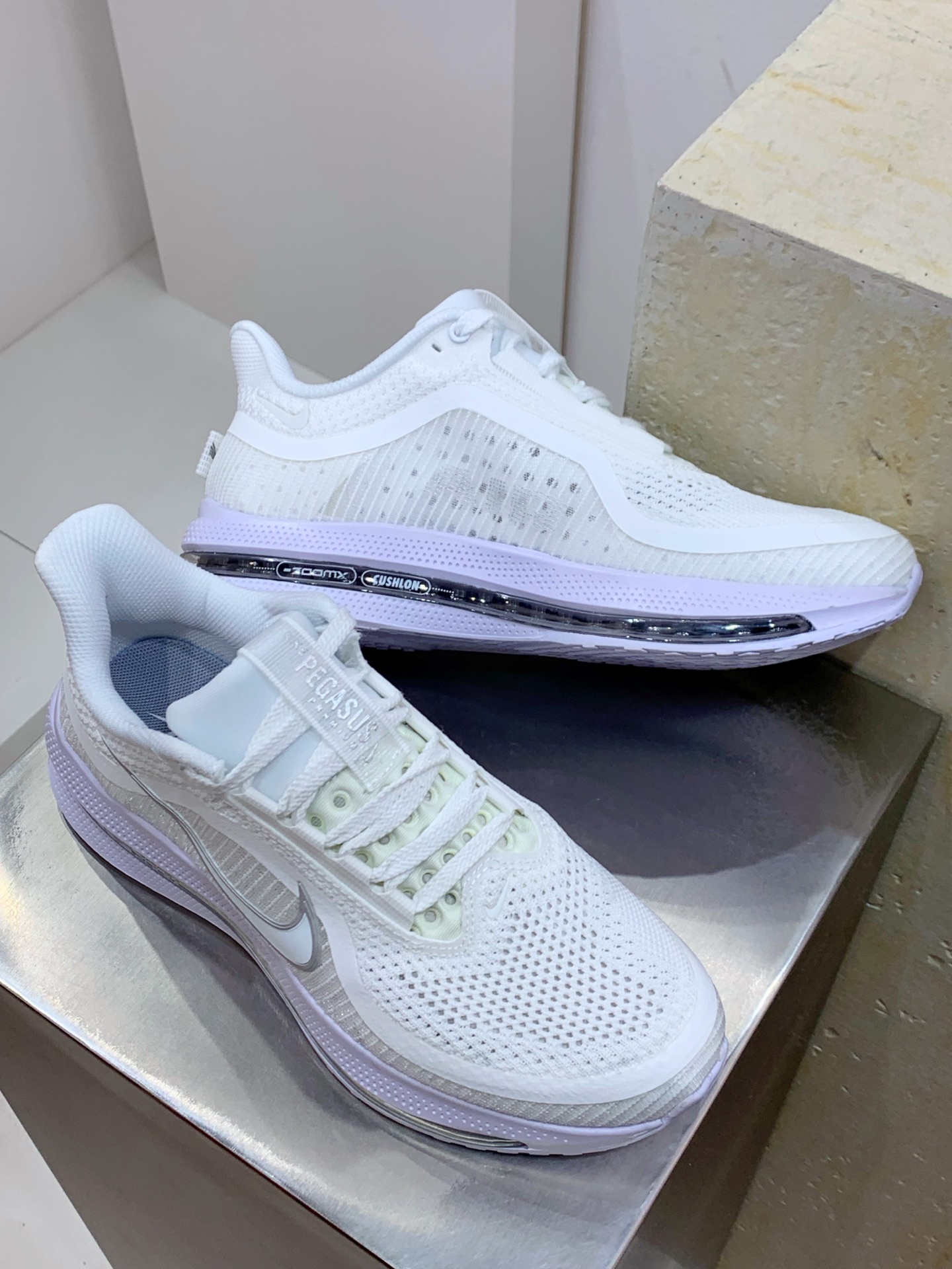 Male Running Shoes Shock Absorbing M-s