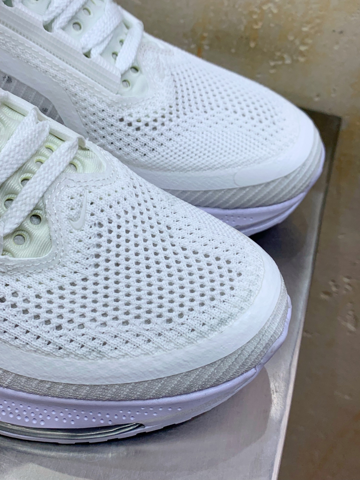 Male Running Shoes Shock Absorbing M-s