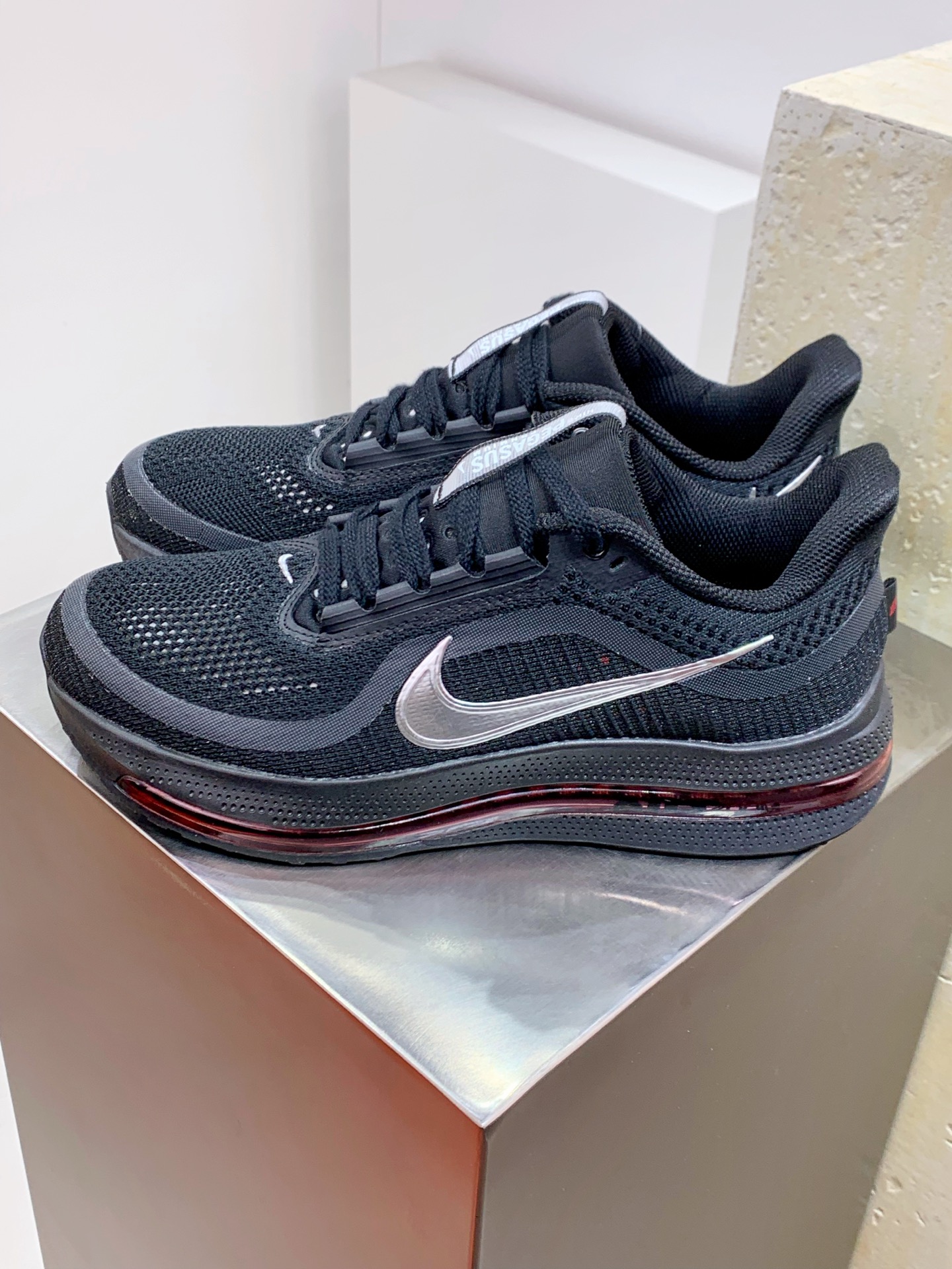 Male Running Shoes Shock Absorbing M-s