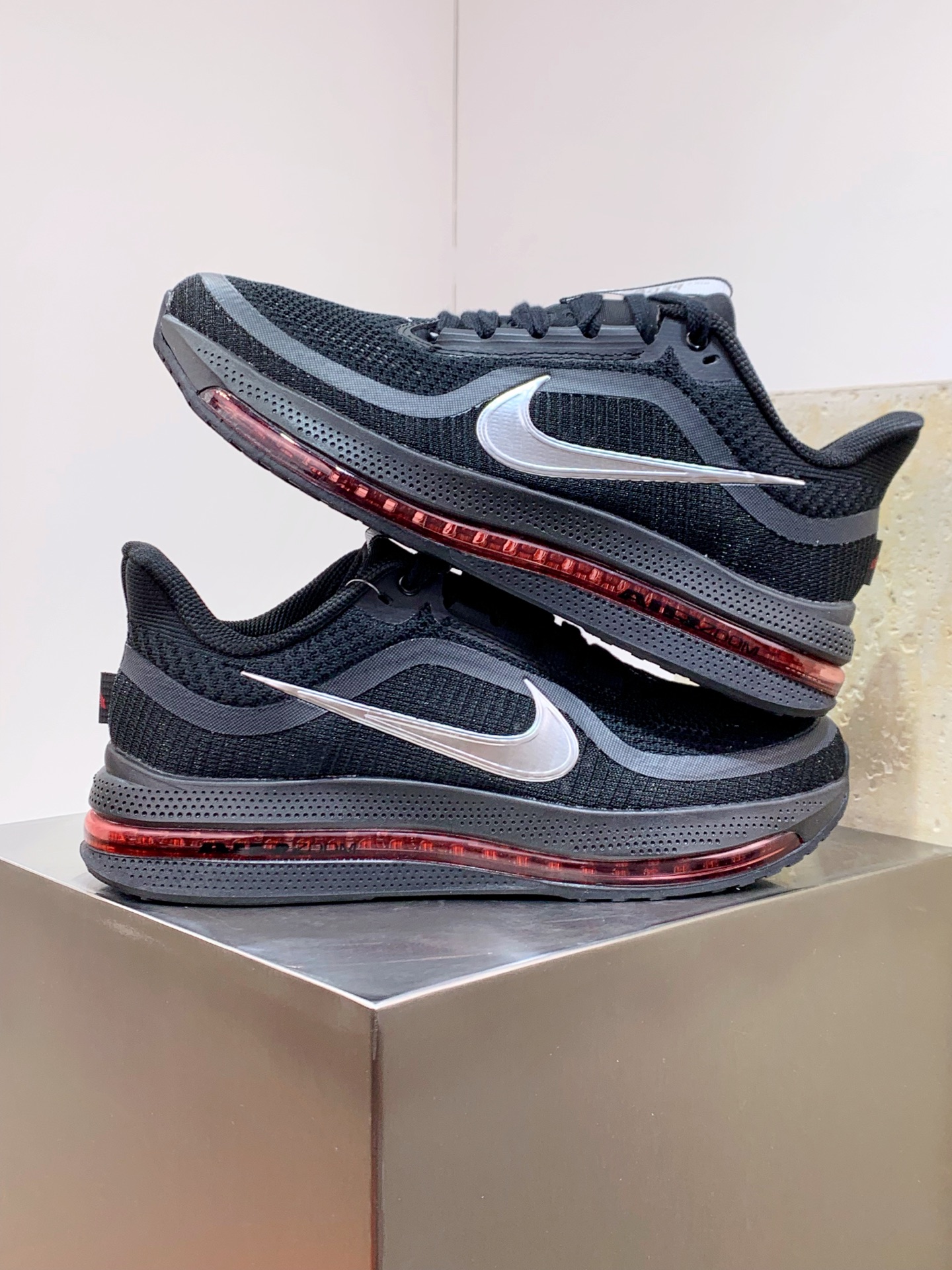 Male Running Shoes Shock Absorbing M-s