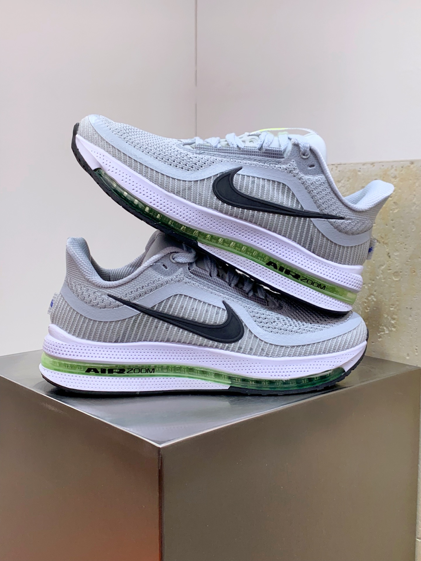 Male Running Shoes Shock Absorbing M-s