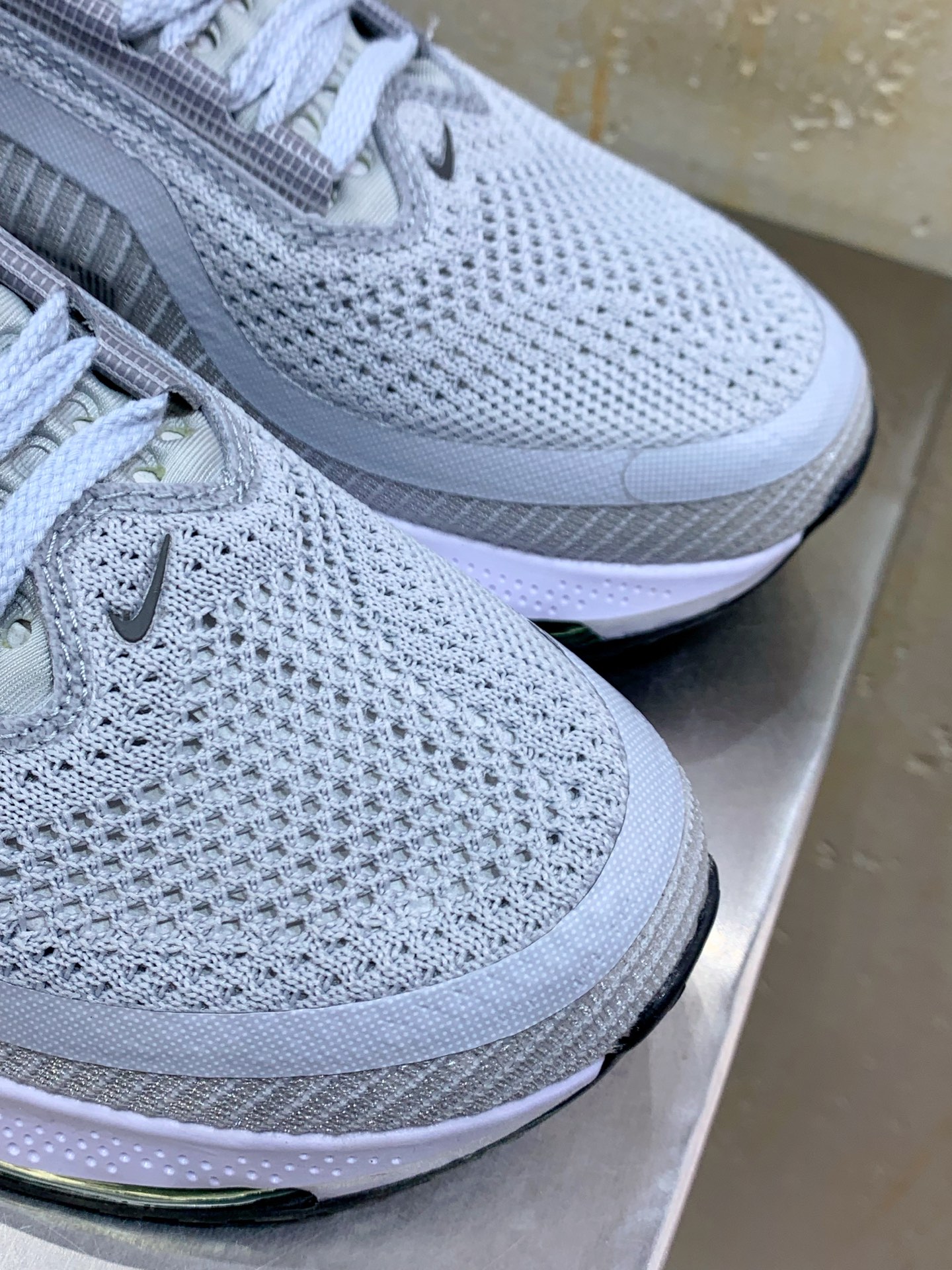 Male Running Shoes Shock Absorbing M-s