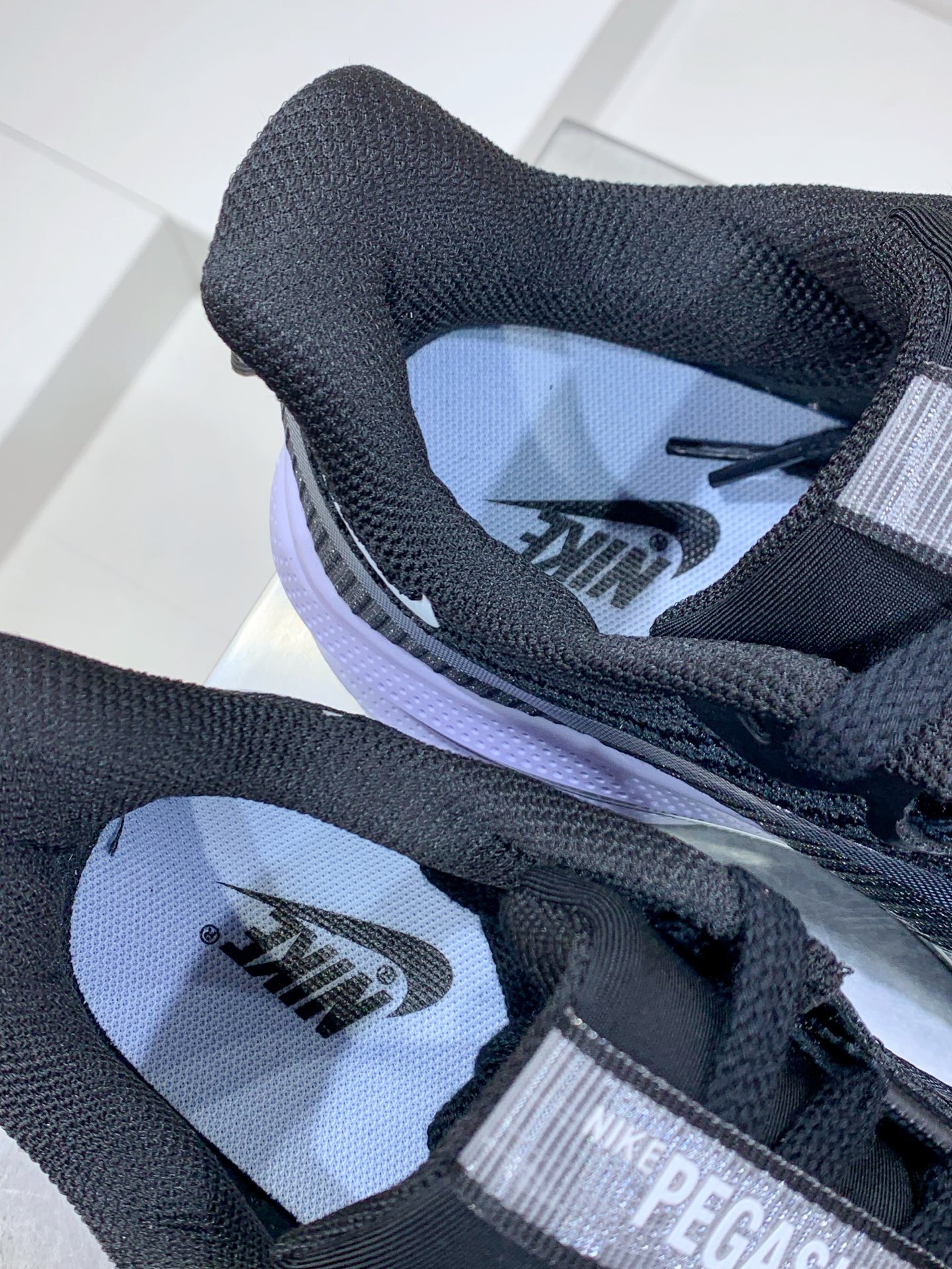 Male Running Shoes Shock Absorbing M-s