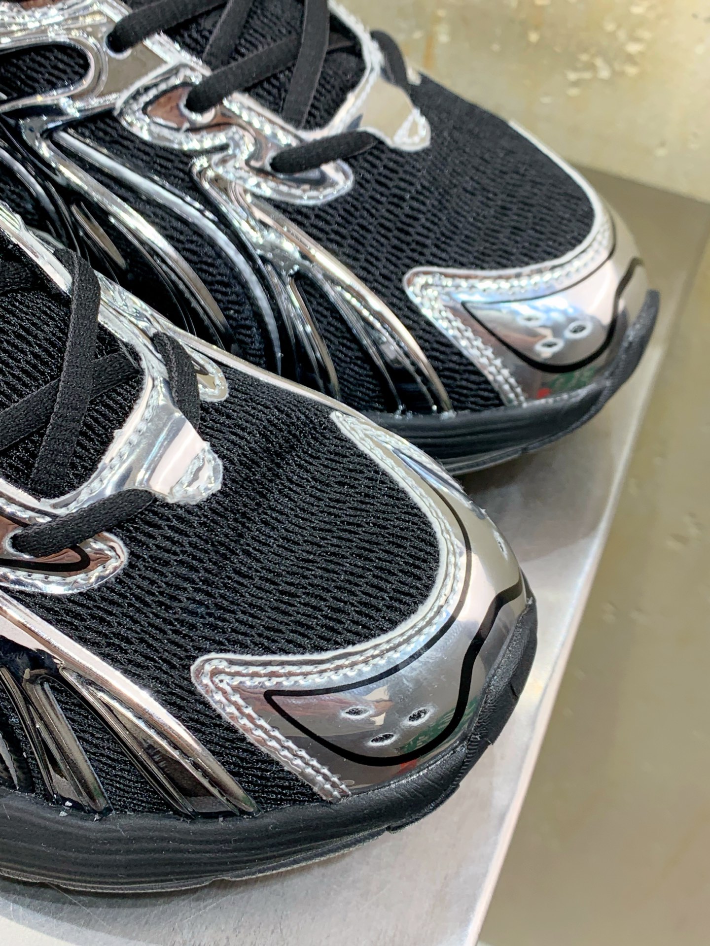 Male Running Shoes Black Shock Absorbing M-l-s