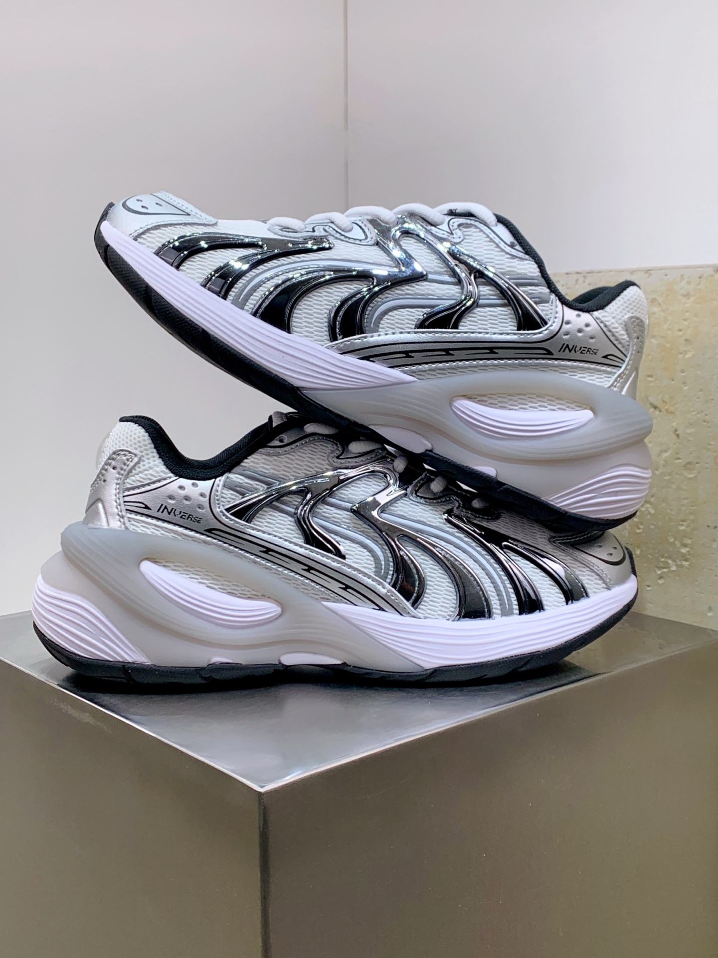 Male Running Shoes Black Shock Absorbing M-l-s