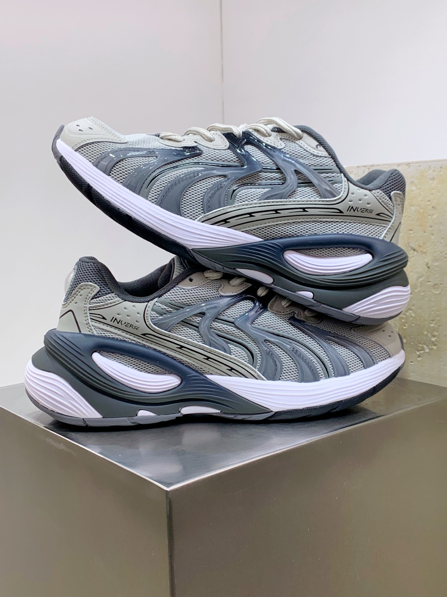 Male Running Shoes Black Shock Absorbing M-l-s