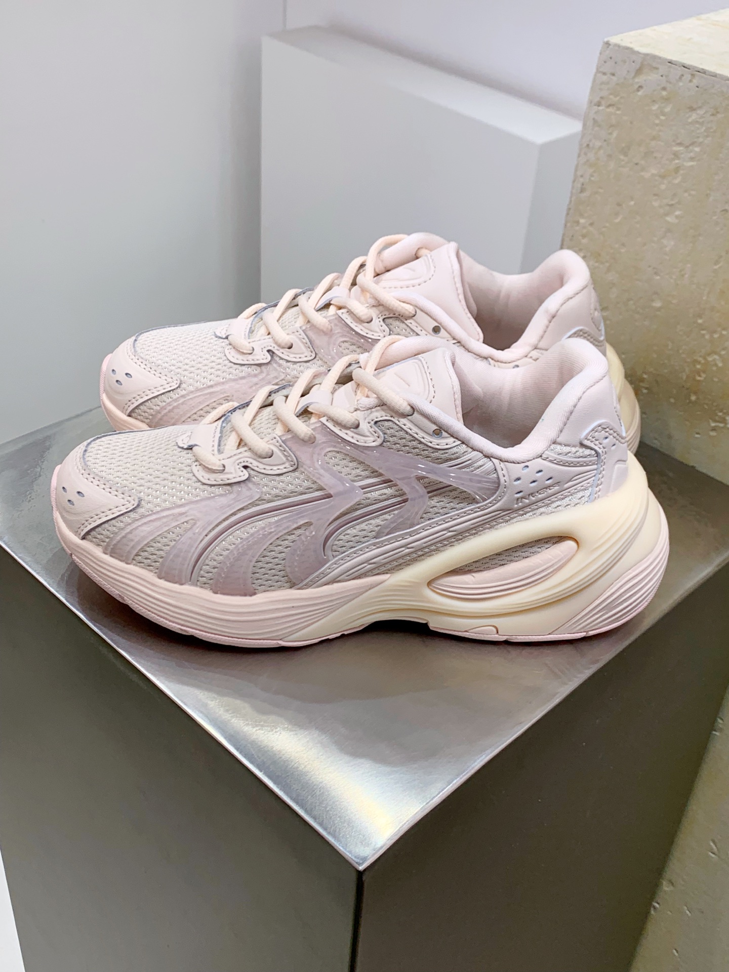 Female Running Shoes Black Shock Absorbing M-l-s