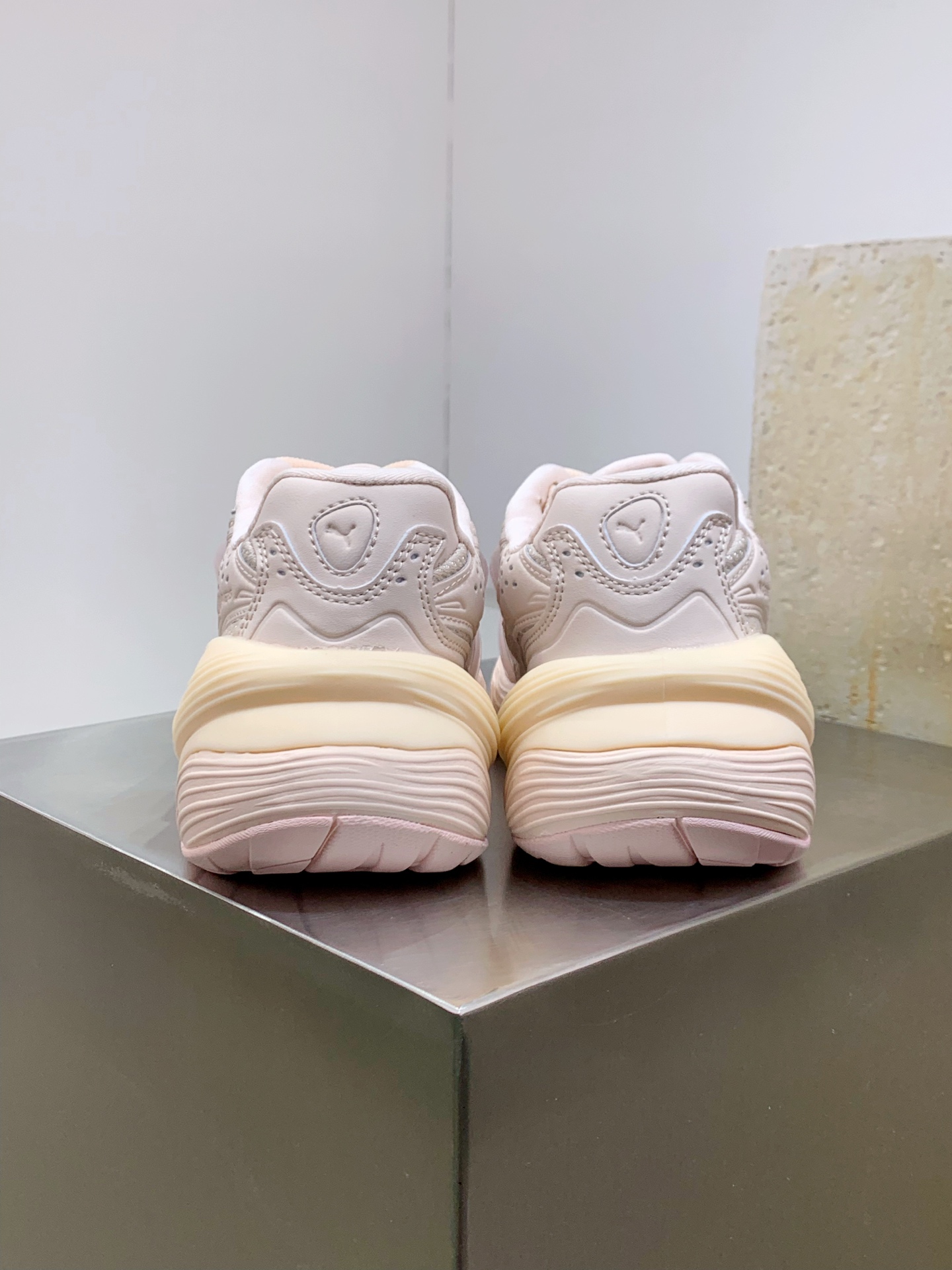 Female Running Shoes Black Shock Absorbing M-l-s