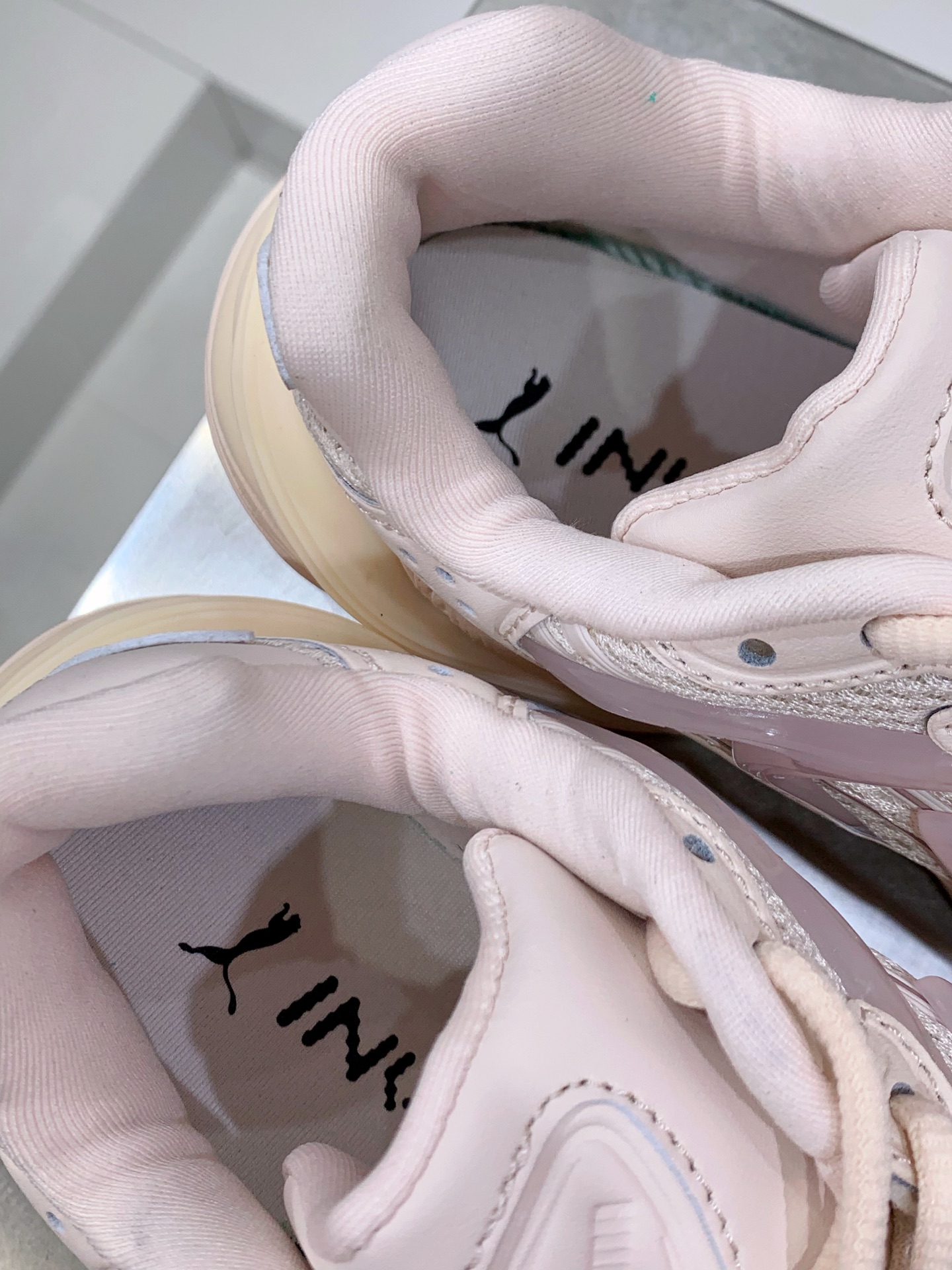 Female Running Shoes Black Shock Absorbing M-l-s