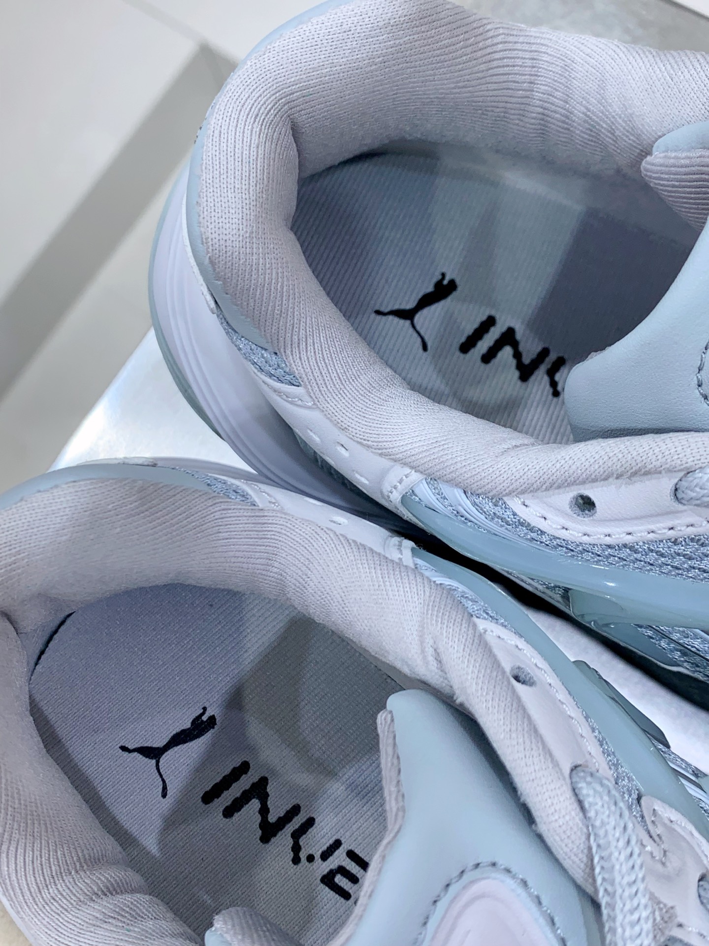 Male Running Shoes Black Shock Absorbing M-l-s