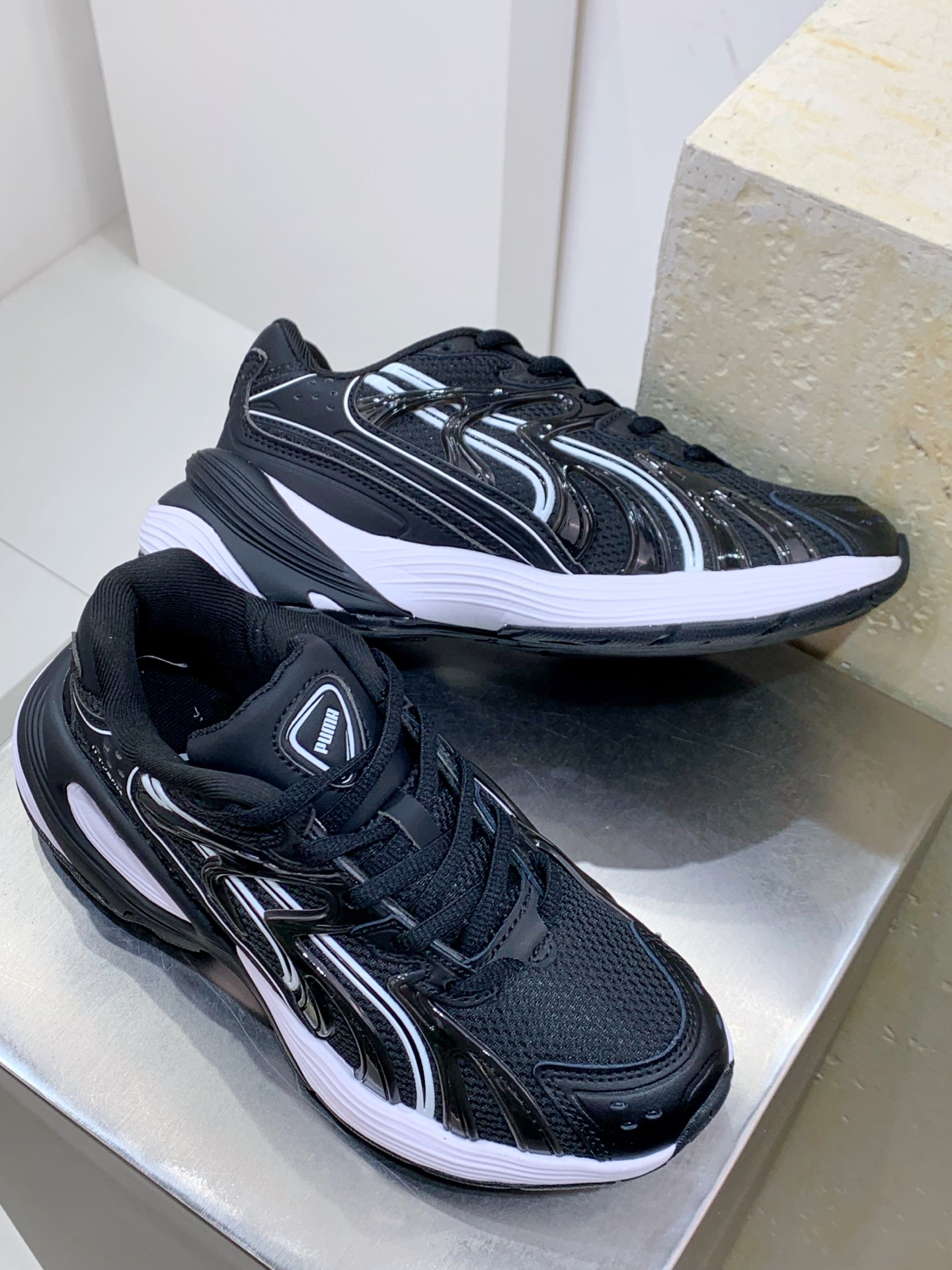 Male Running Shoes Black Shock Absorbing M-l-s