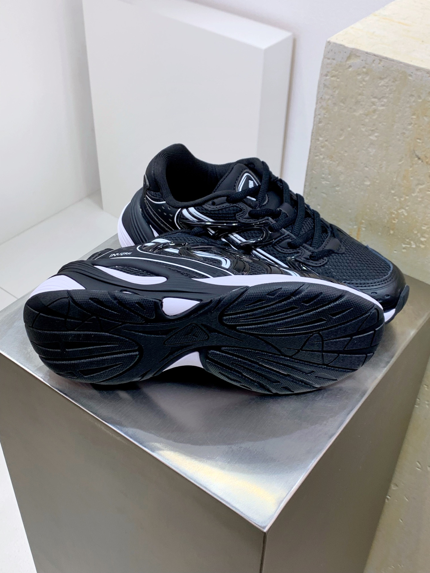 Male Running Shoes Black Shock Absorbing M-l-s