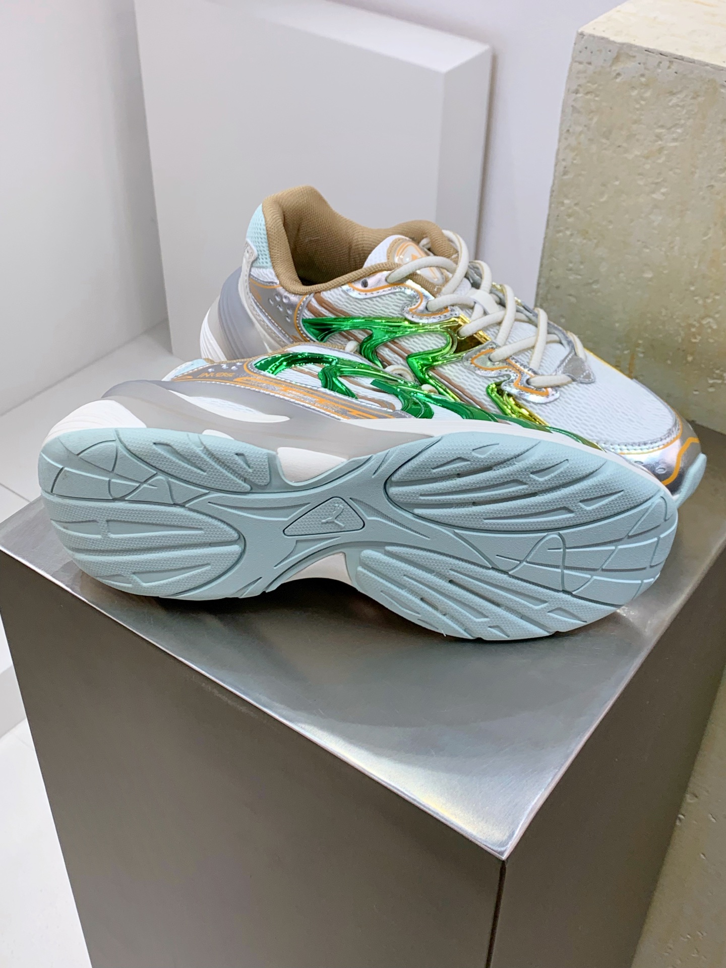 Male Running Shoes Black Shock Absorbing M-l-s