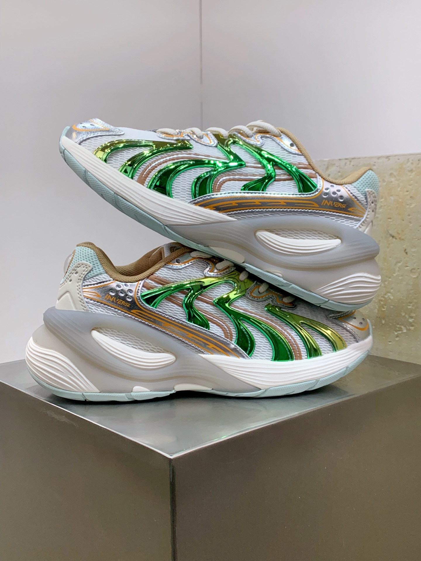 Male Running Shoes Black Shock Absorbing M-l-s