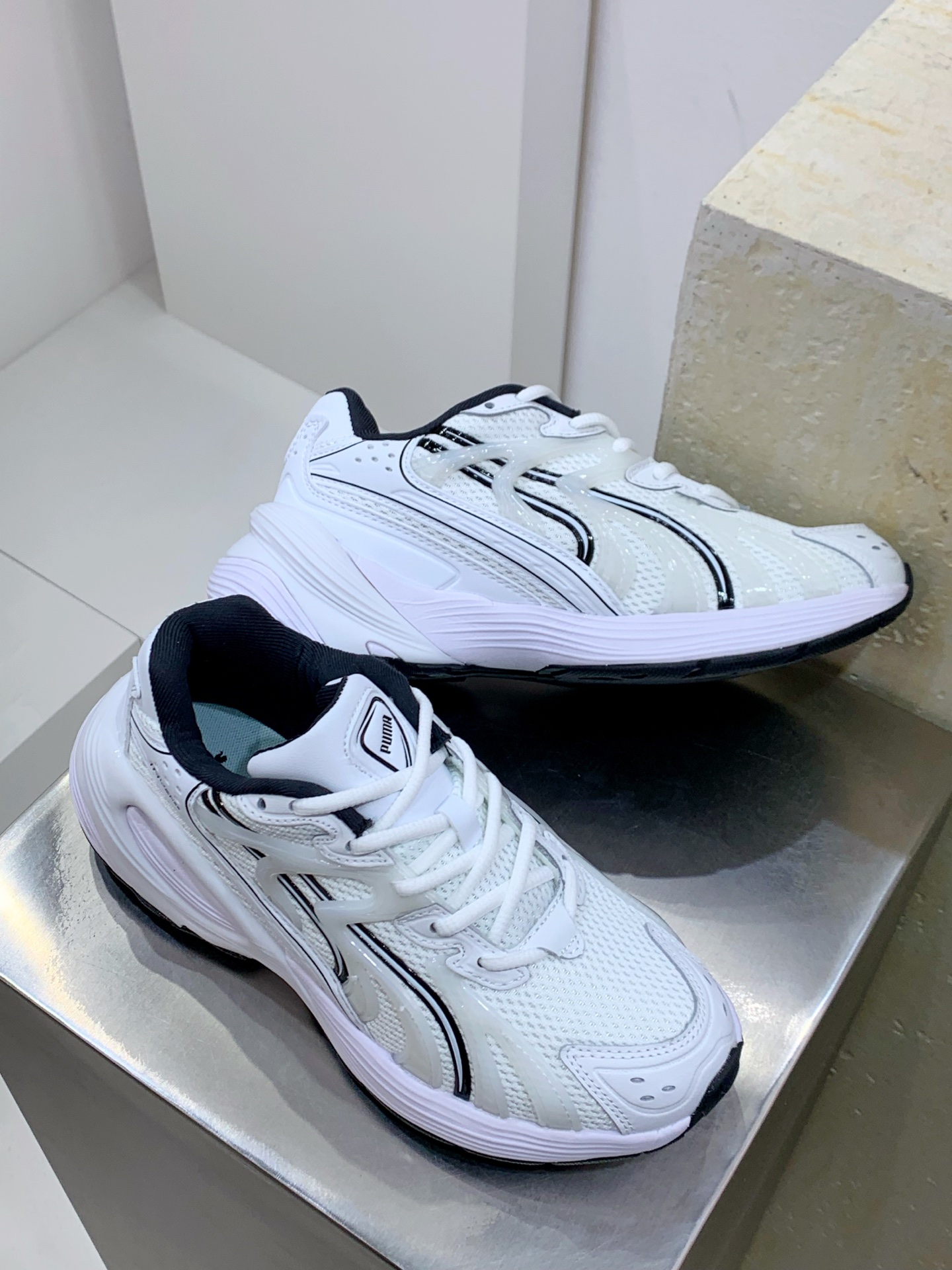 Male Running Shoes Black Shock Absorbing M-l-s