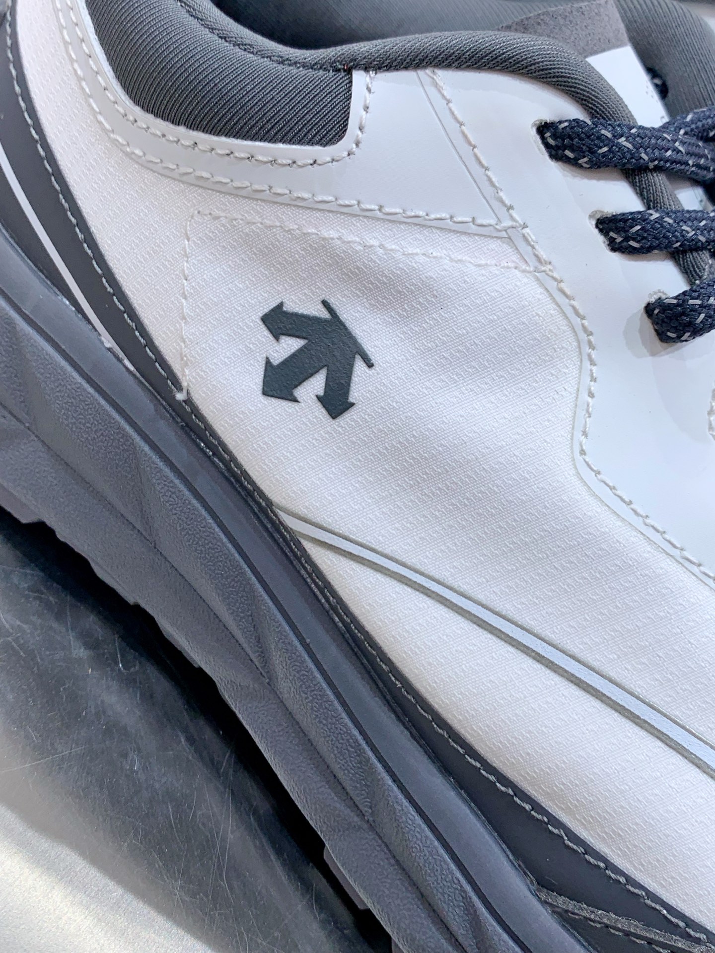 Descente Female Sneakers S