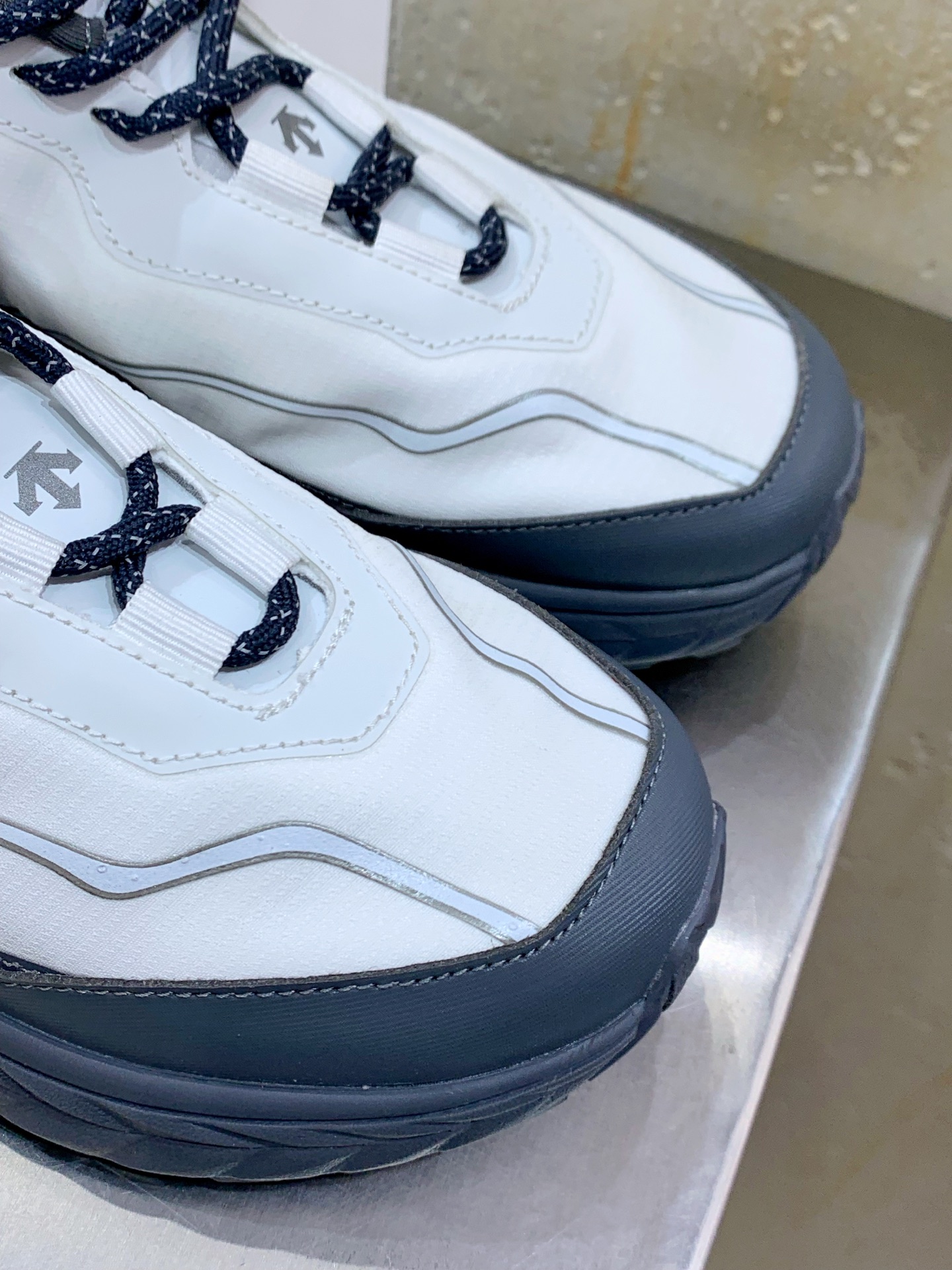 Descente Female Sneakers S