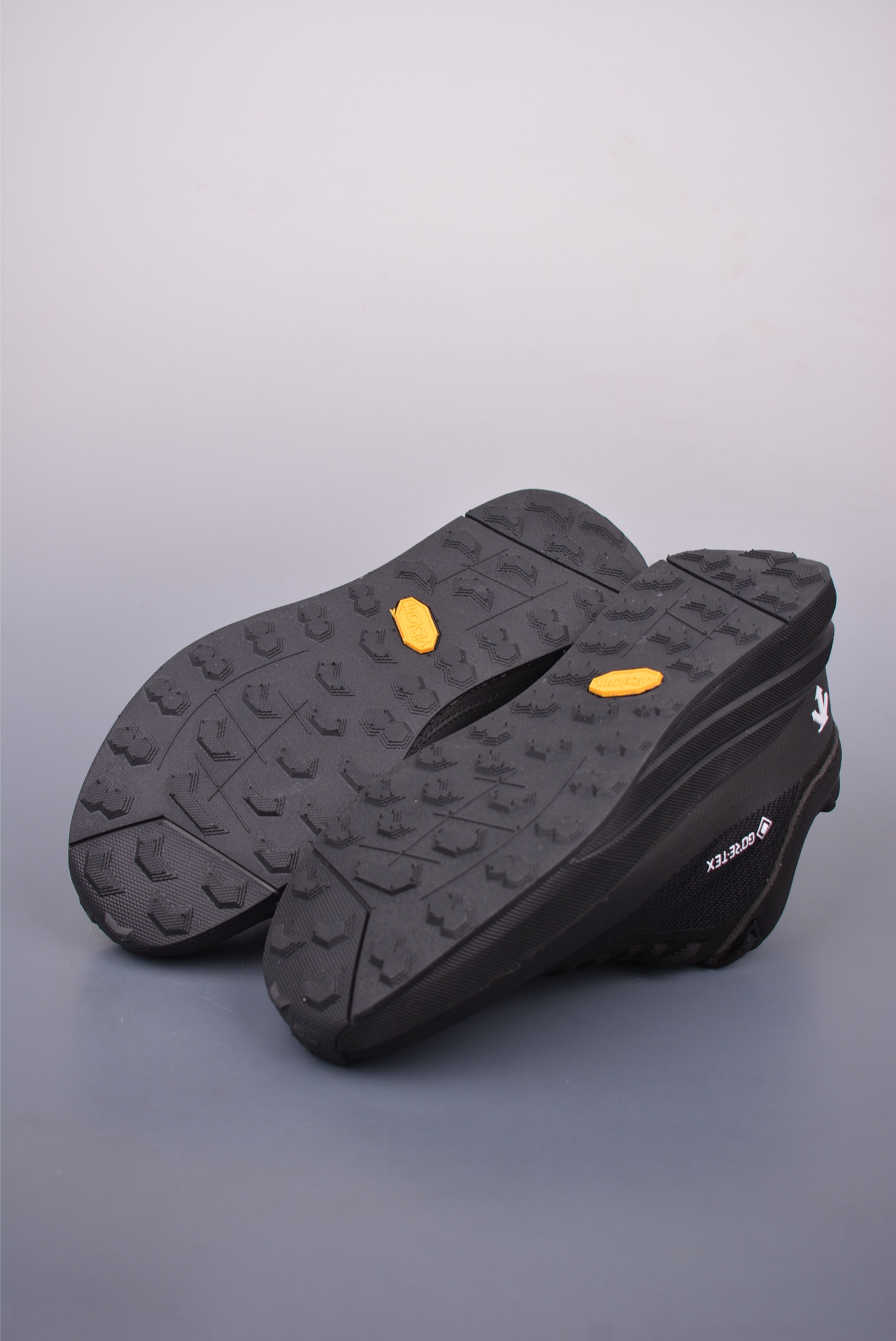 Descente Male Running Shoes Breathable M-l-s