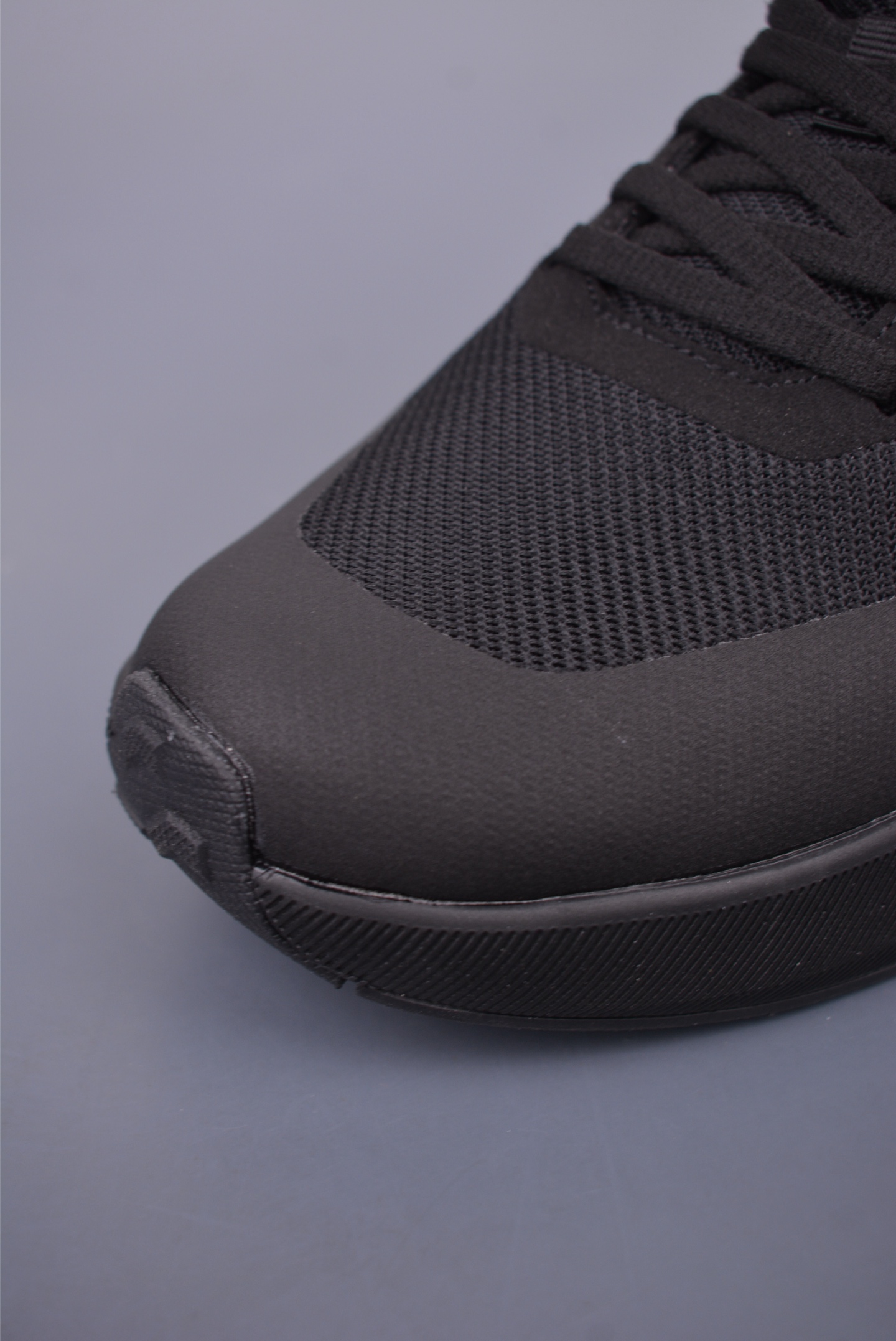 Descente Male Running Shoes Breathable M-l-s