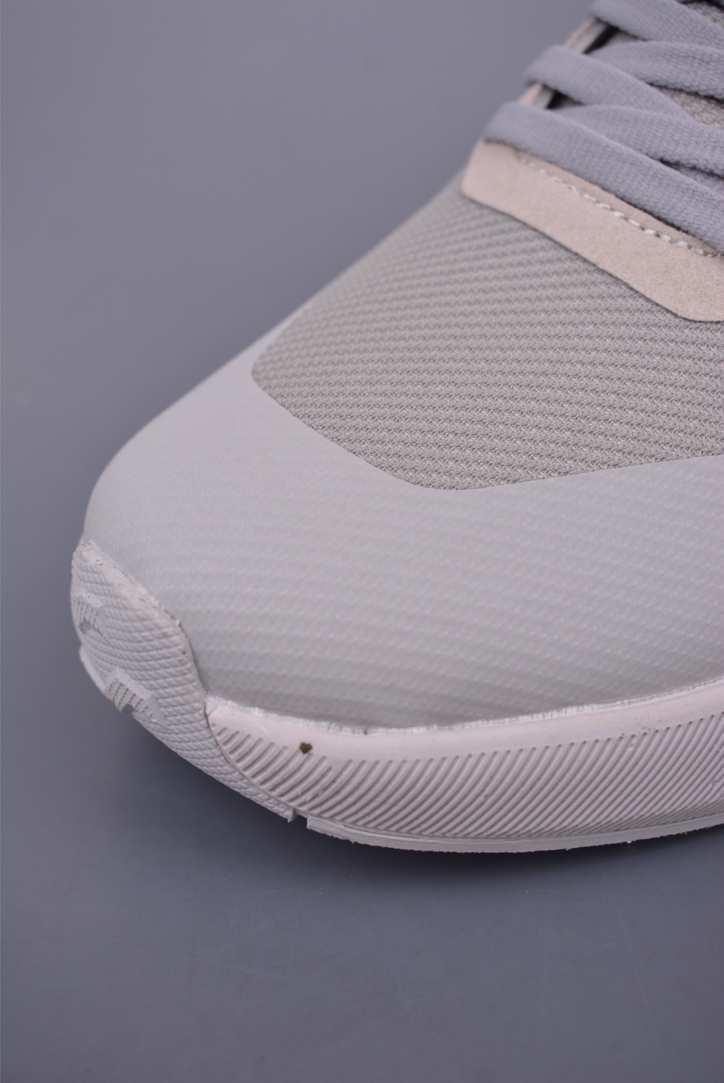 Descente Male Running Shoes Breathable M-l-s