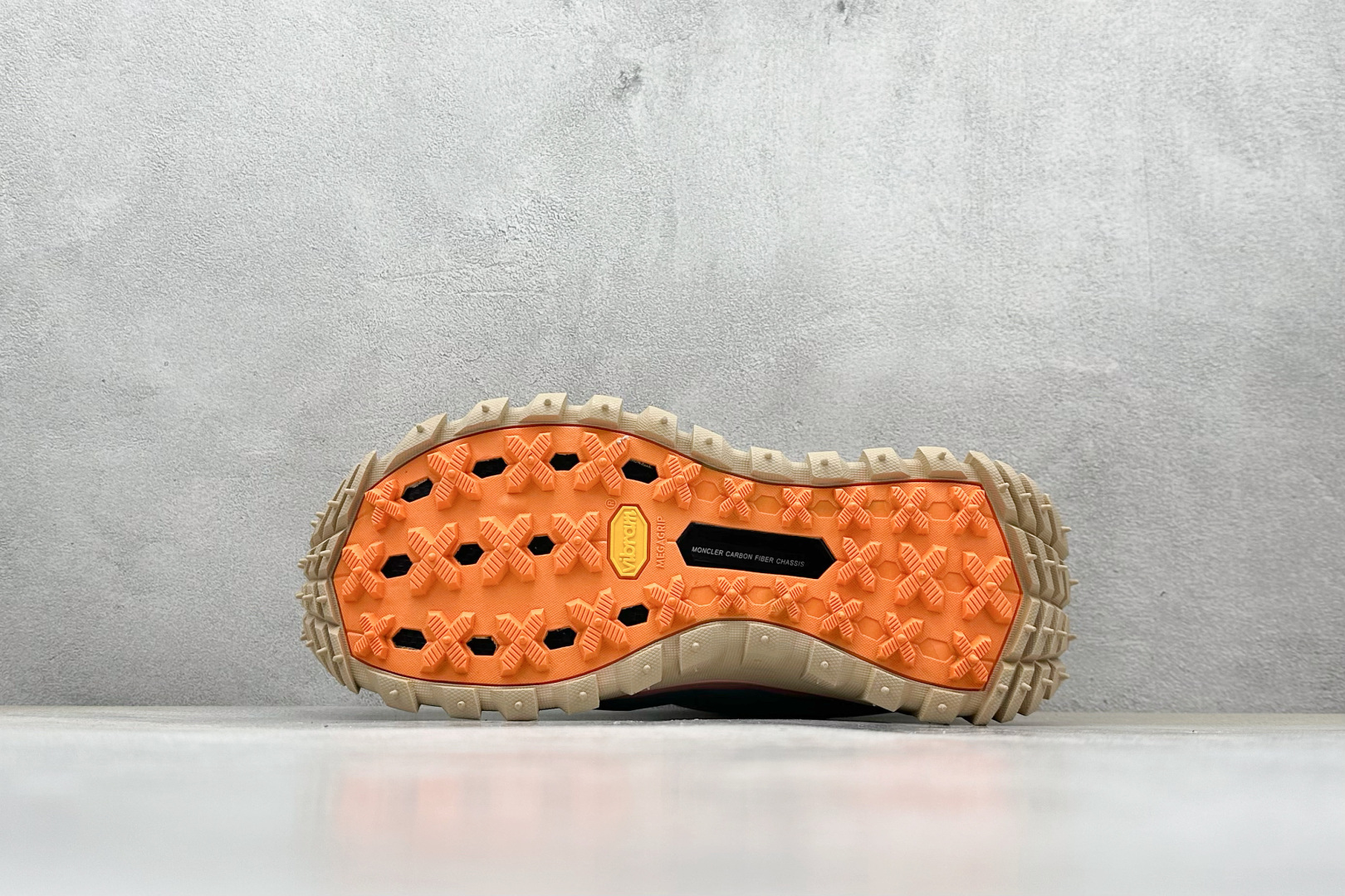 Moncler Basic Shoes M-l