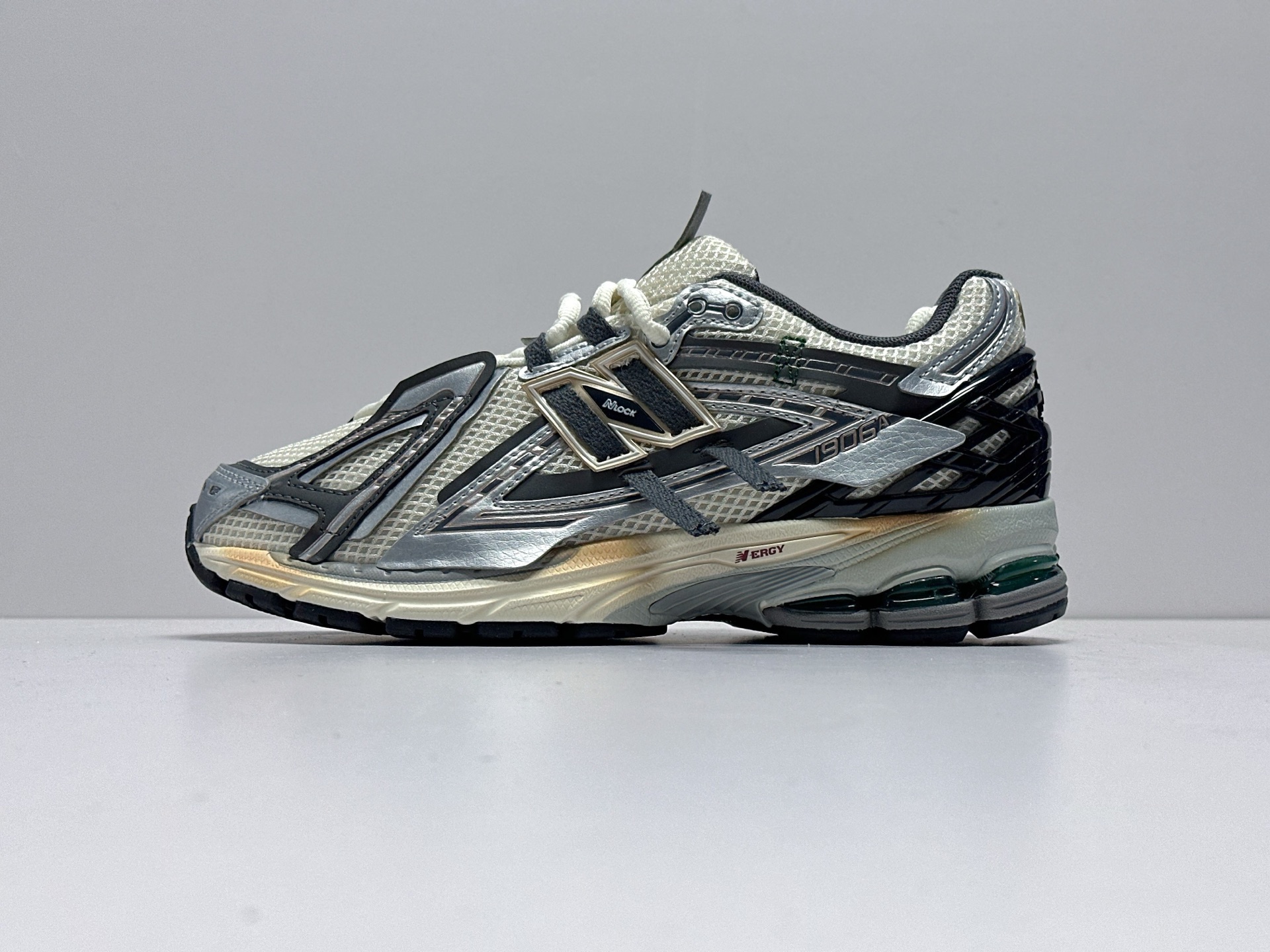 Adidas Calvin Klein New Balance Basic Shoes M-l