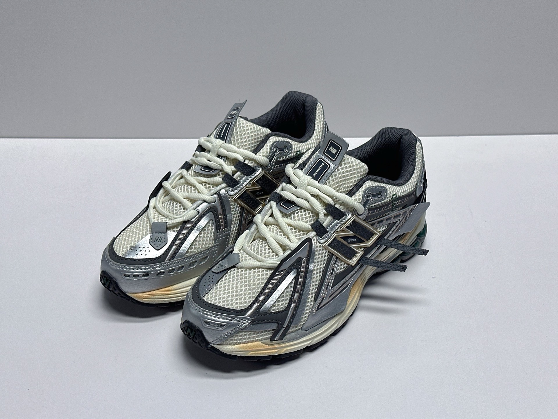 Adidas Calvin Klein New Balance Basic Shoes M-l