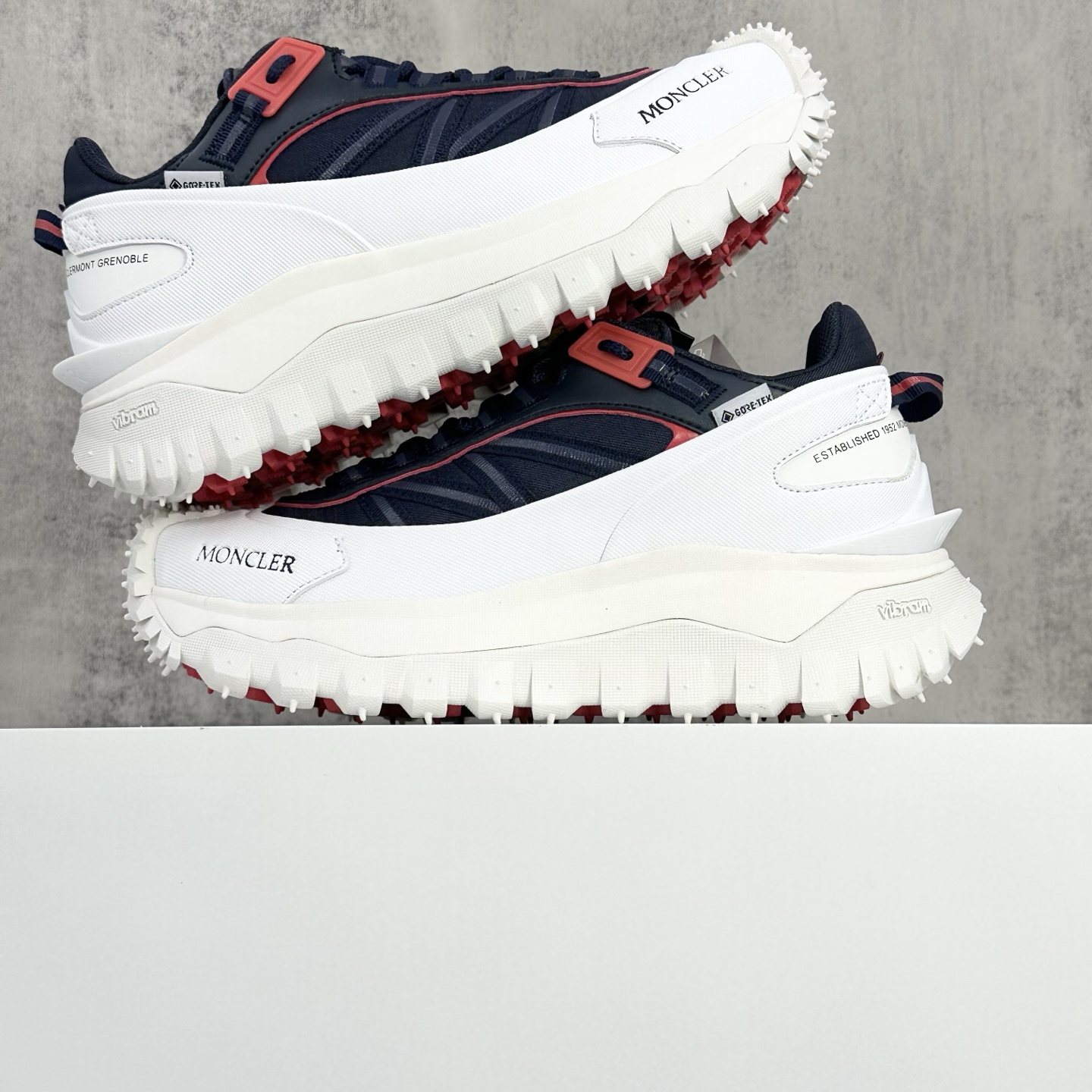 Moncler Sneakers Shock Absorbing M-l