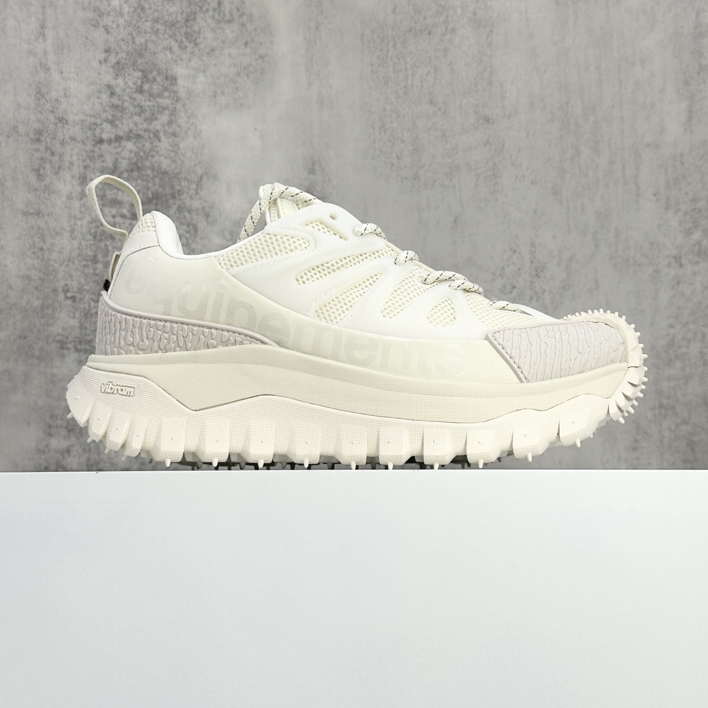 Burberry Moncler Sneakers Shock Absorbing M-l