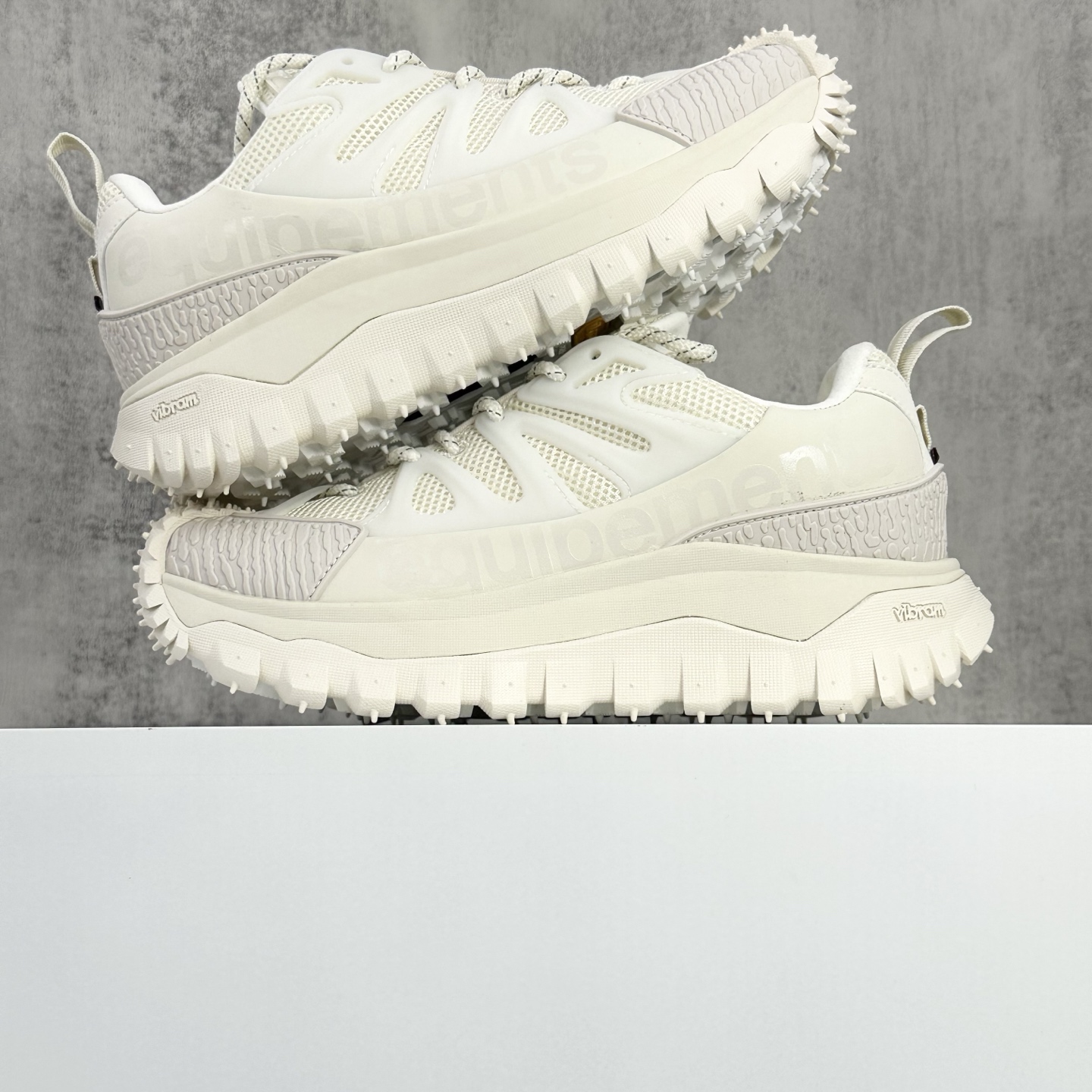 Burberry Moncler Sneakers Shock Absorbing M-l