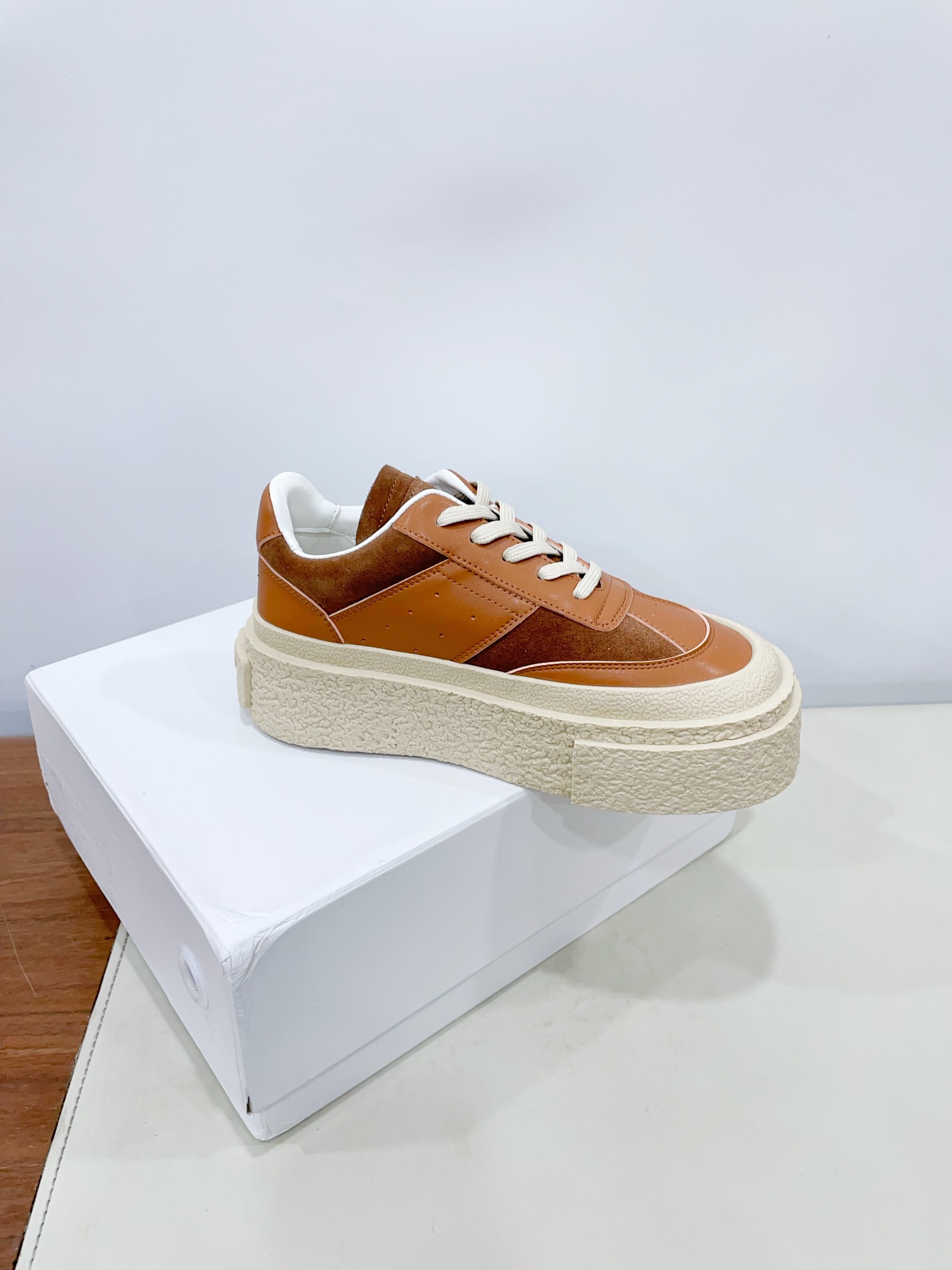 Male Basic Shoes M-l-s