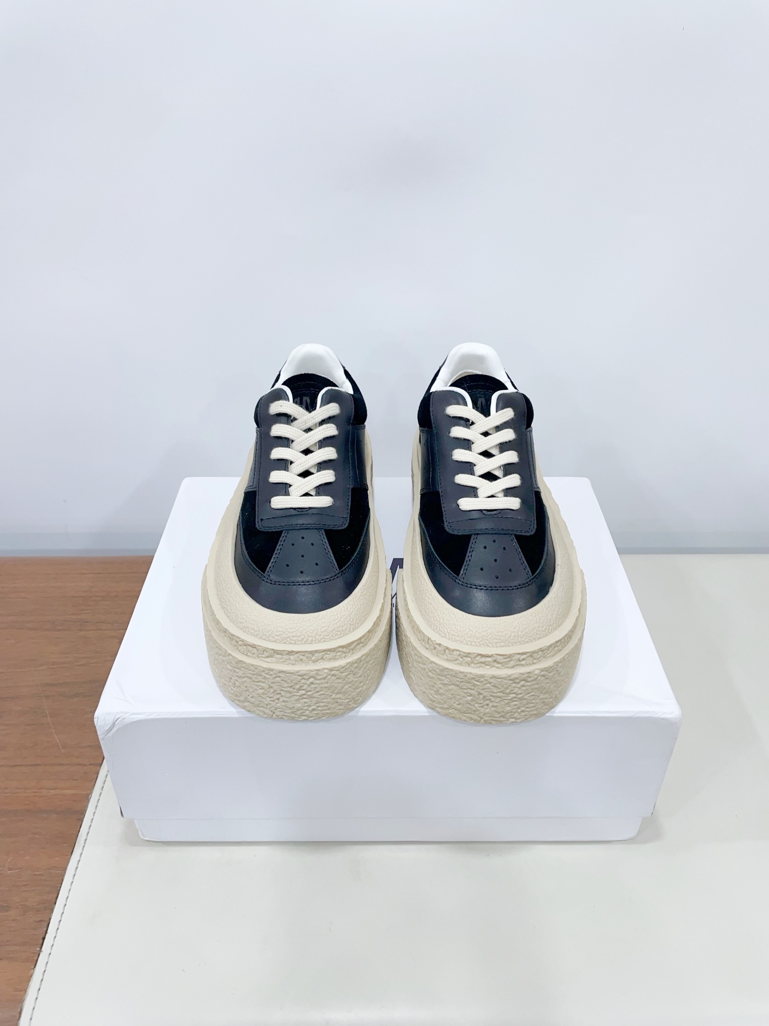 Male Basic Shoes M-l-s