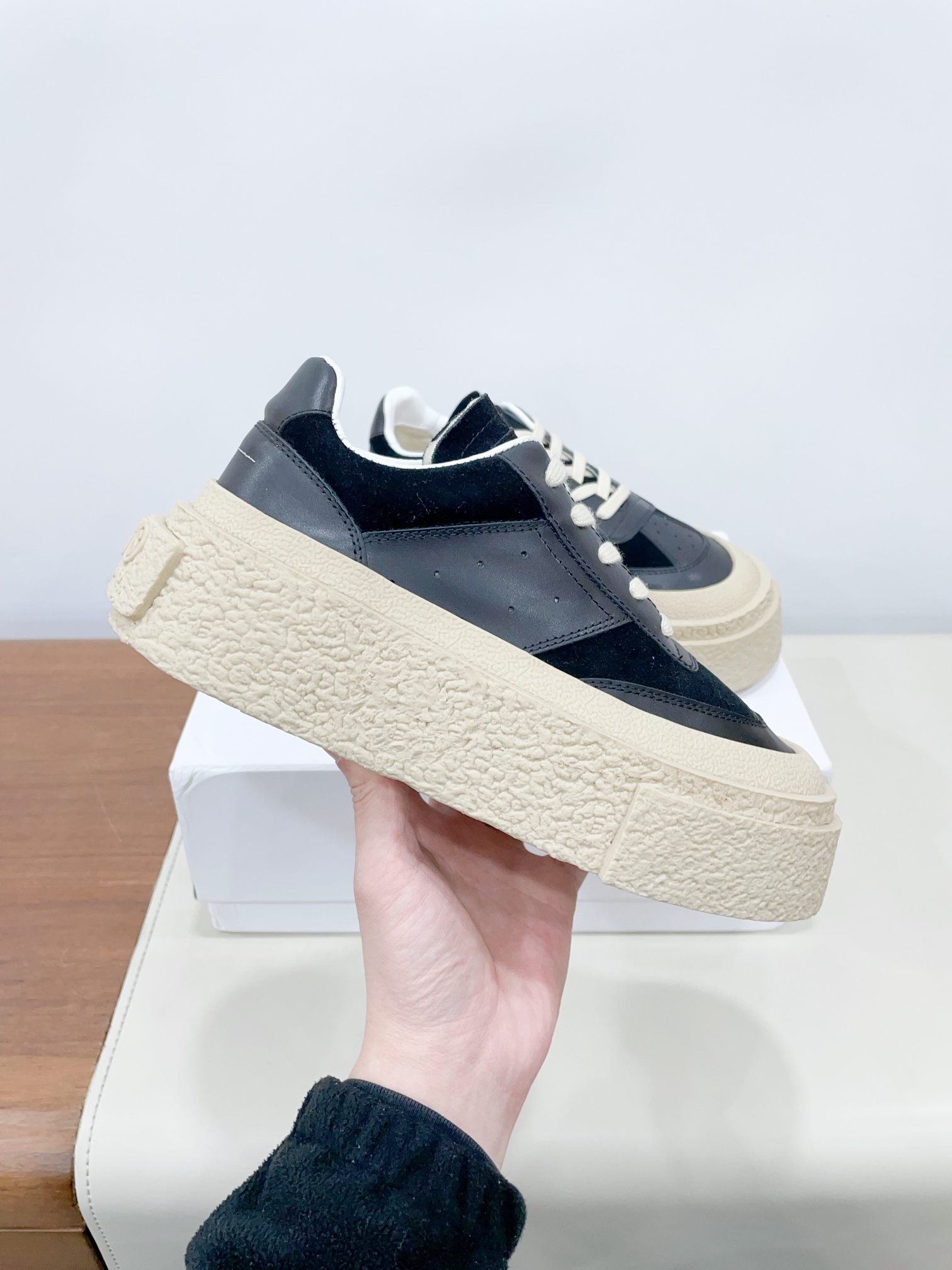 Male Basic Shoes M-l-s