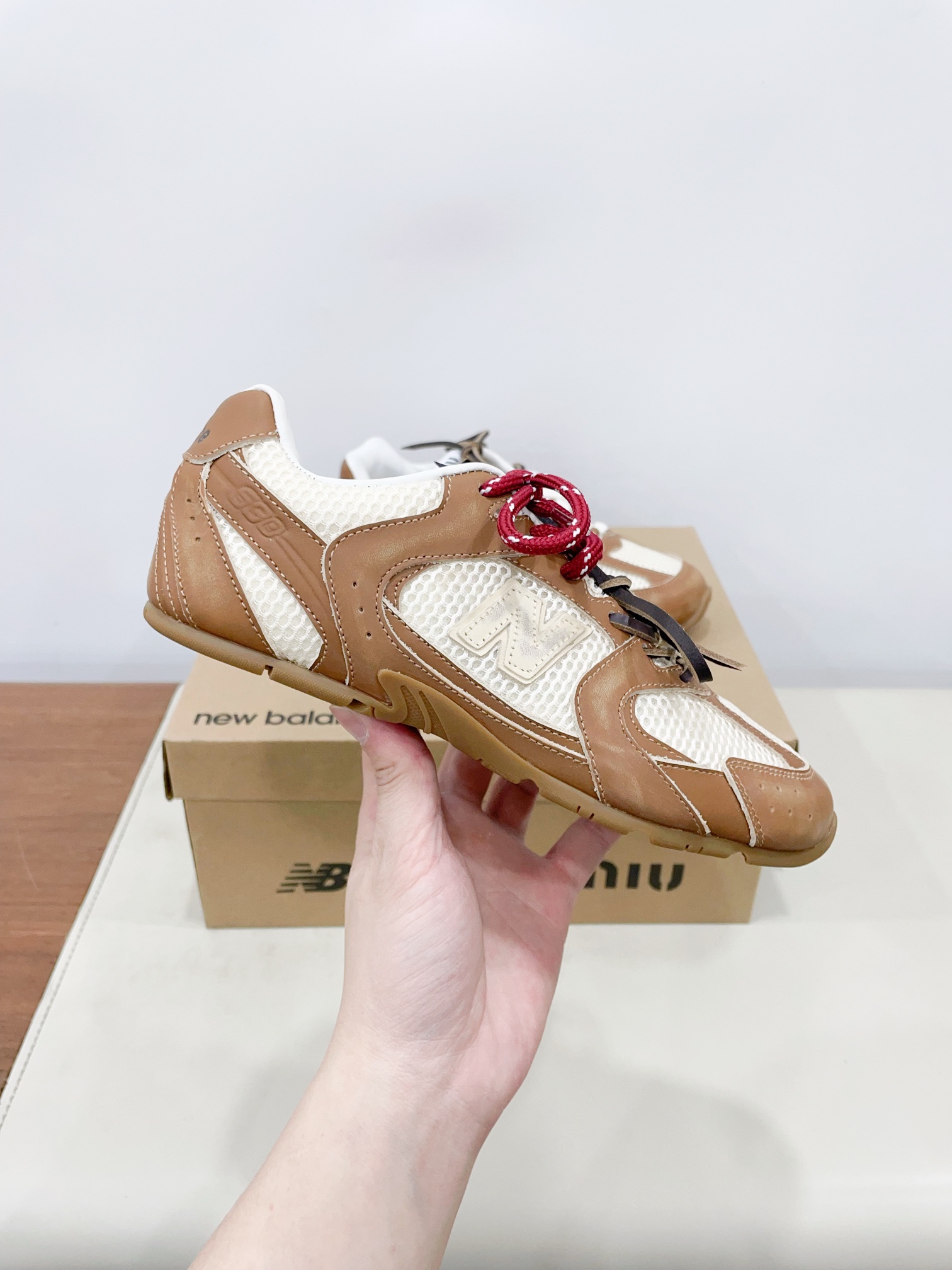 Male Sneakers White M-l