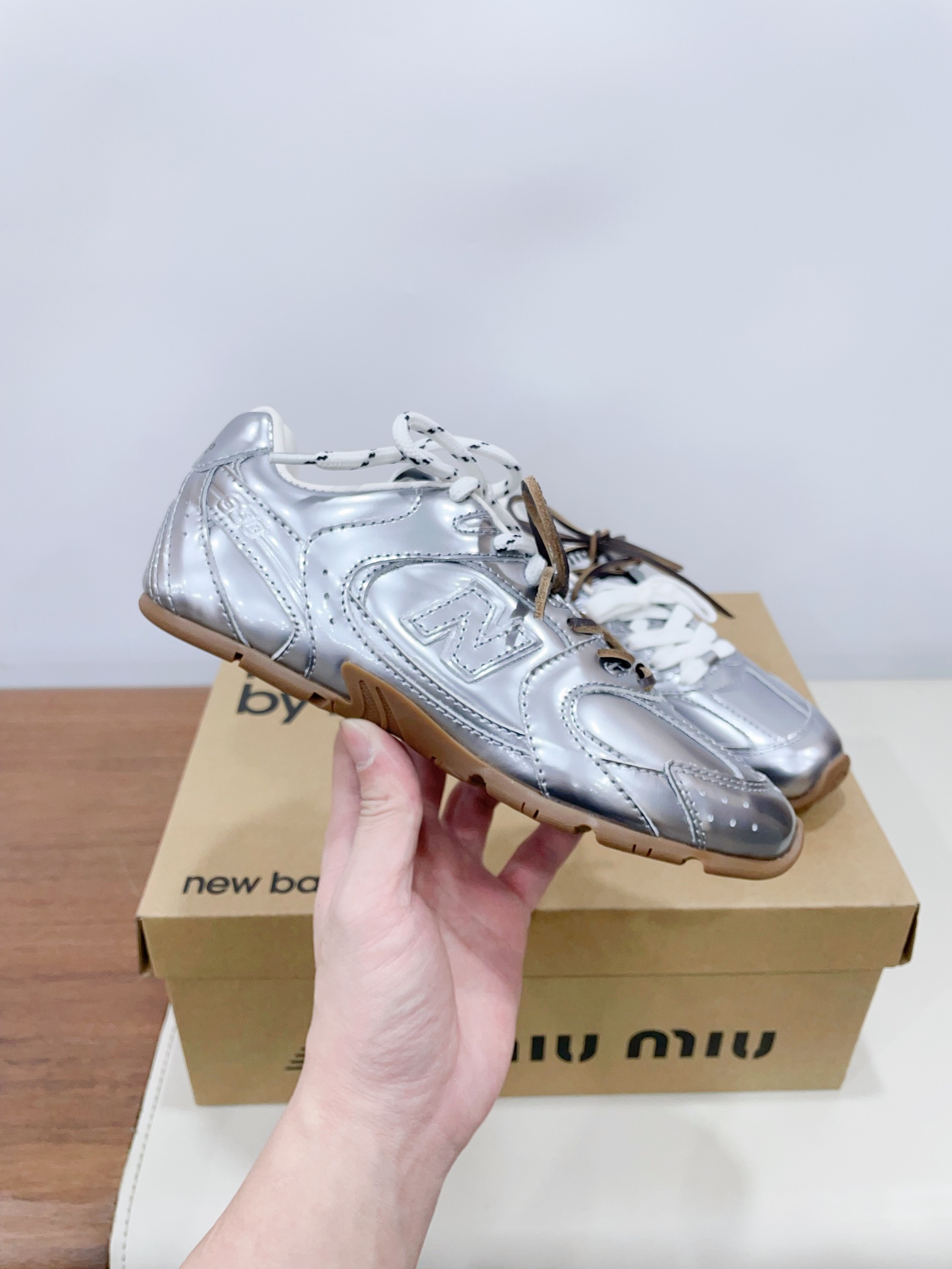 New Balance Male Sneakers M-l