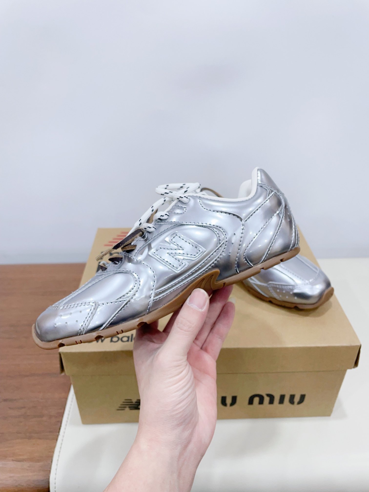 New Balance Male Sneakers M-l