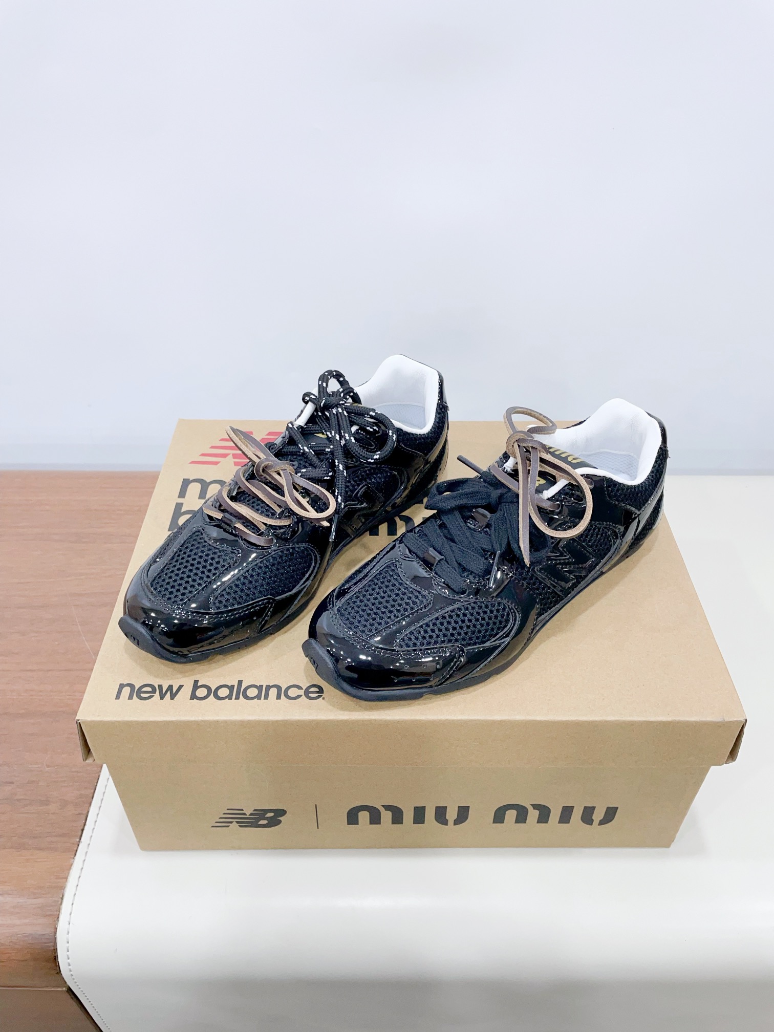 New Balance Male Sneakers M-l