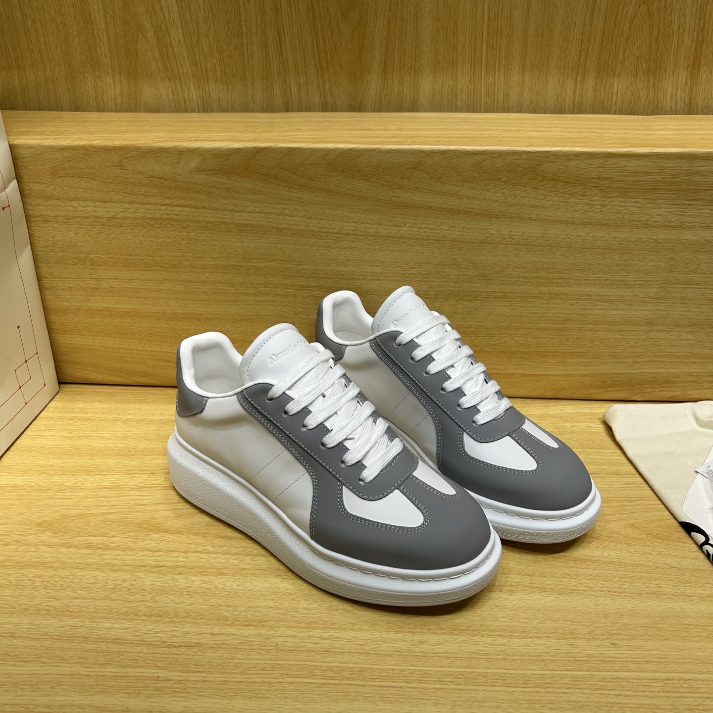 Alexander Mcqueen Male Sneakers M-l-s