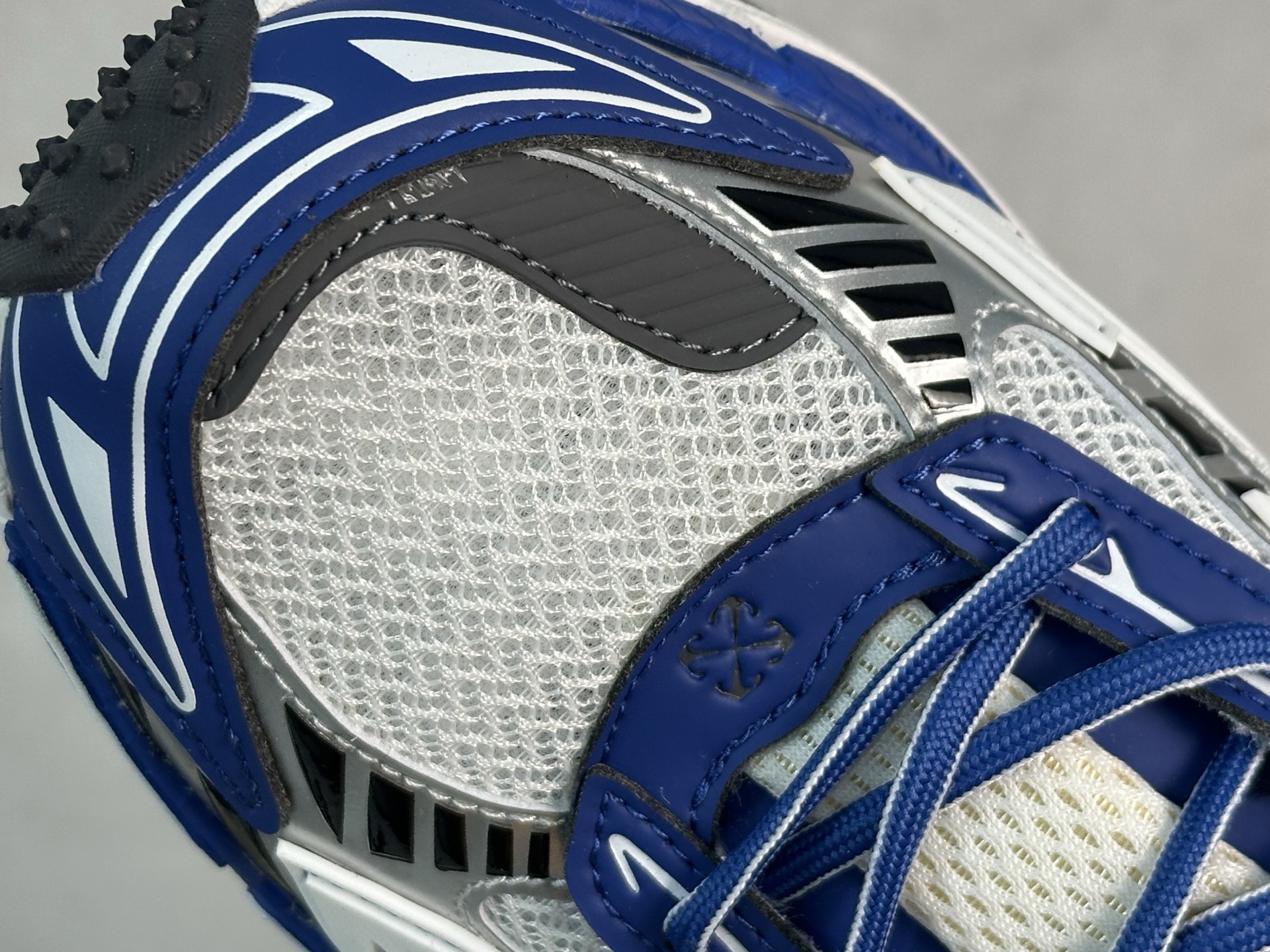 Running Shoes Breathable S