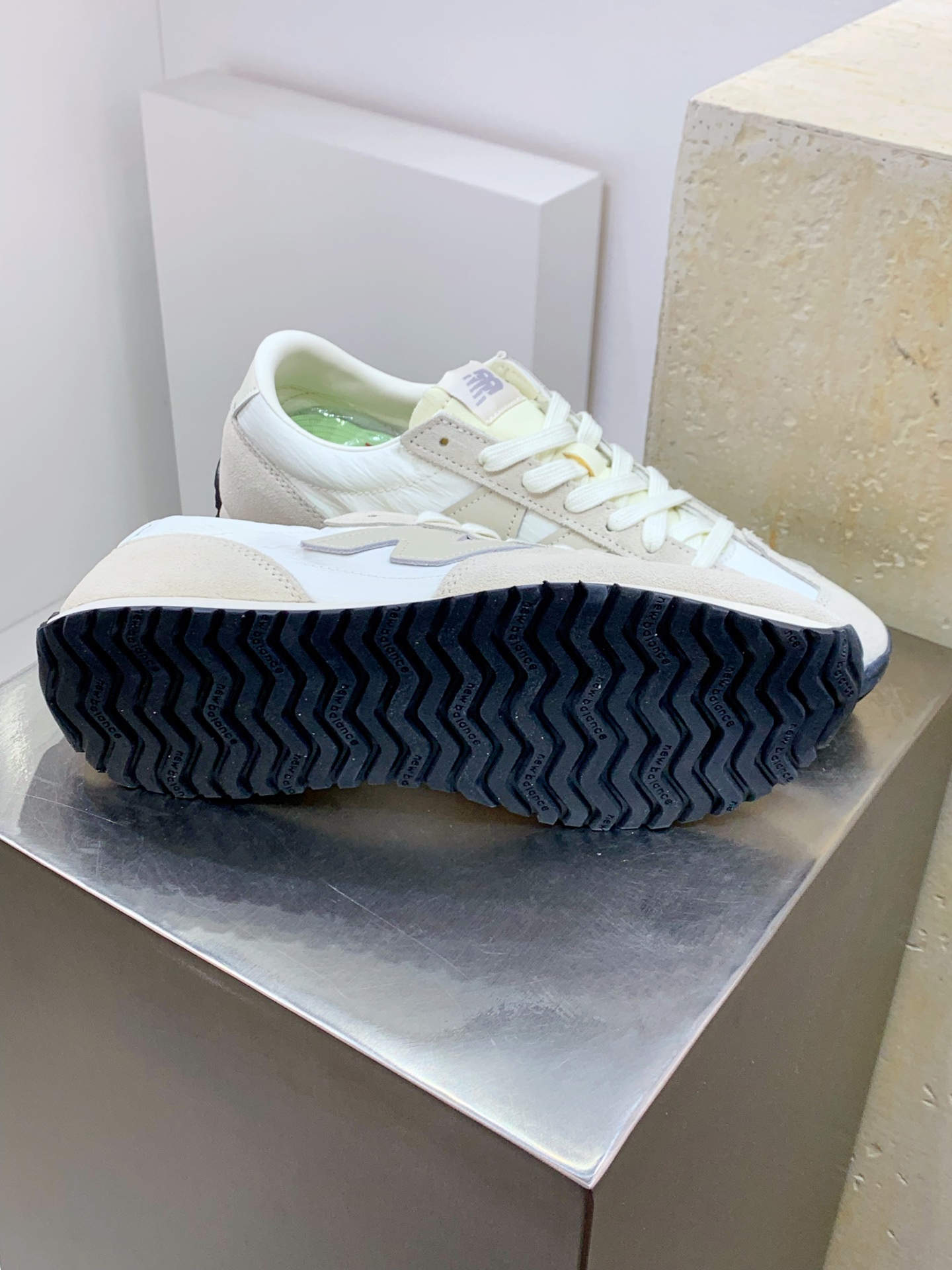 New Balance Male Running Shoes L