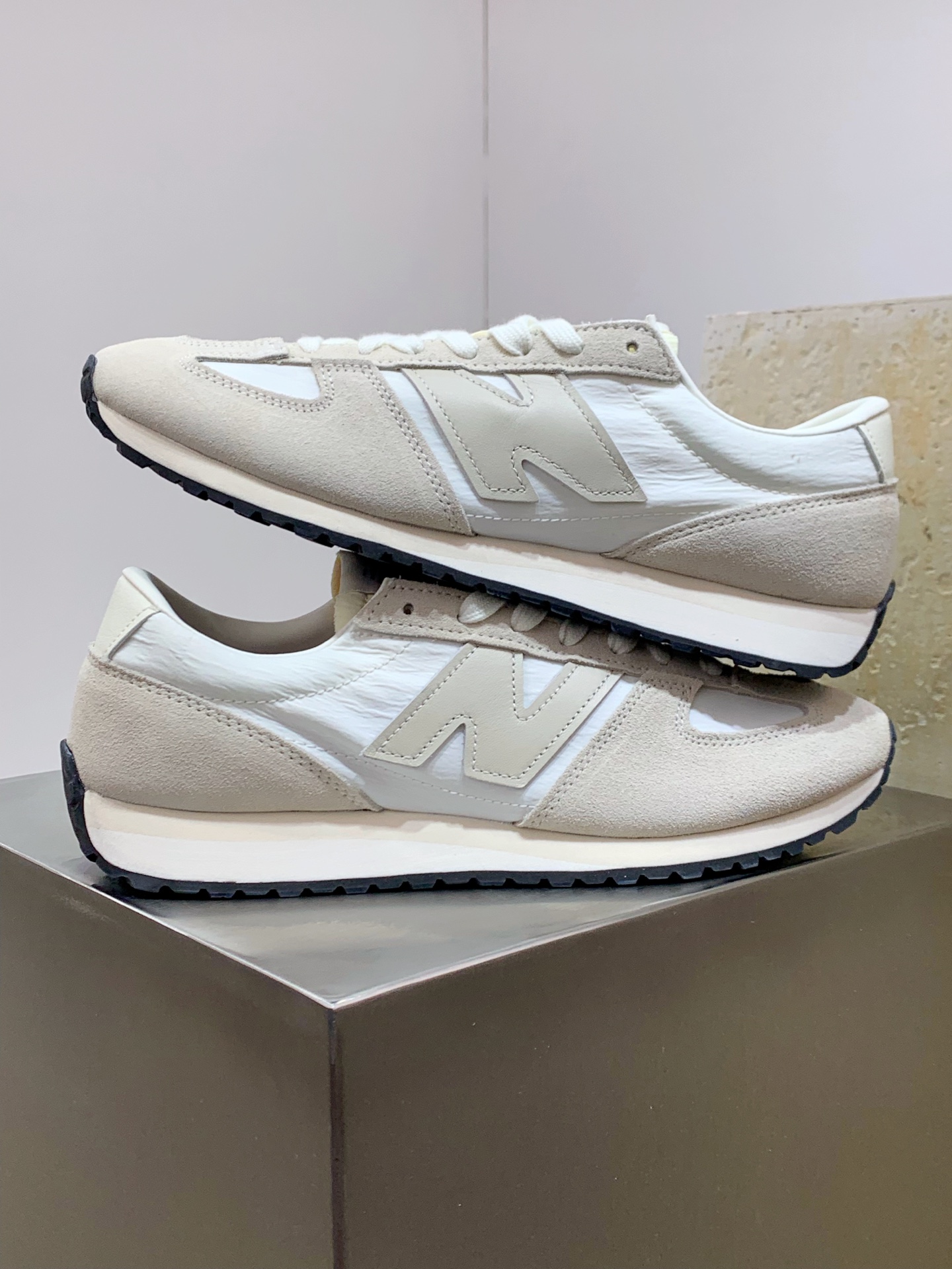 New Balance Male Running Shoes L