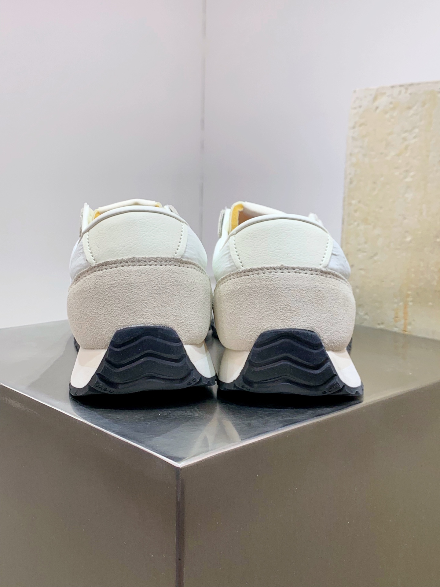 New Balance Male Running Shoes L