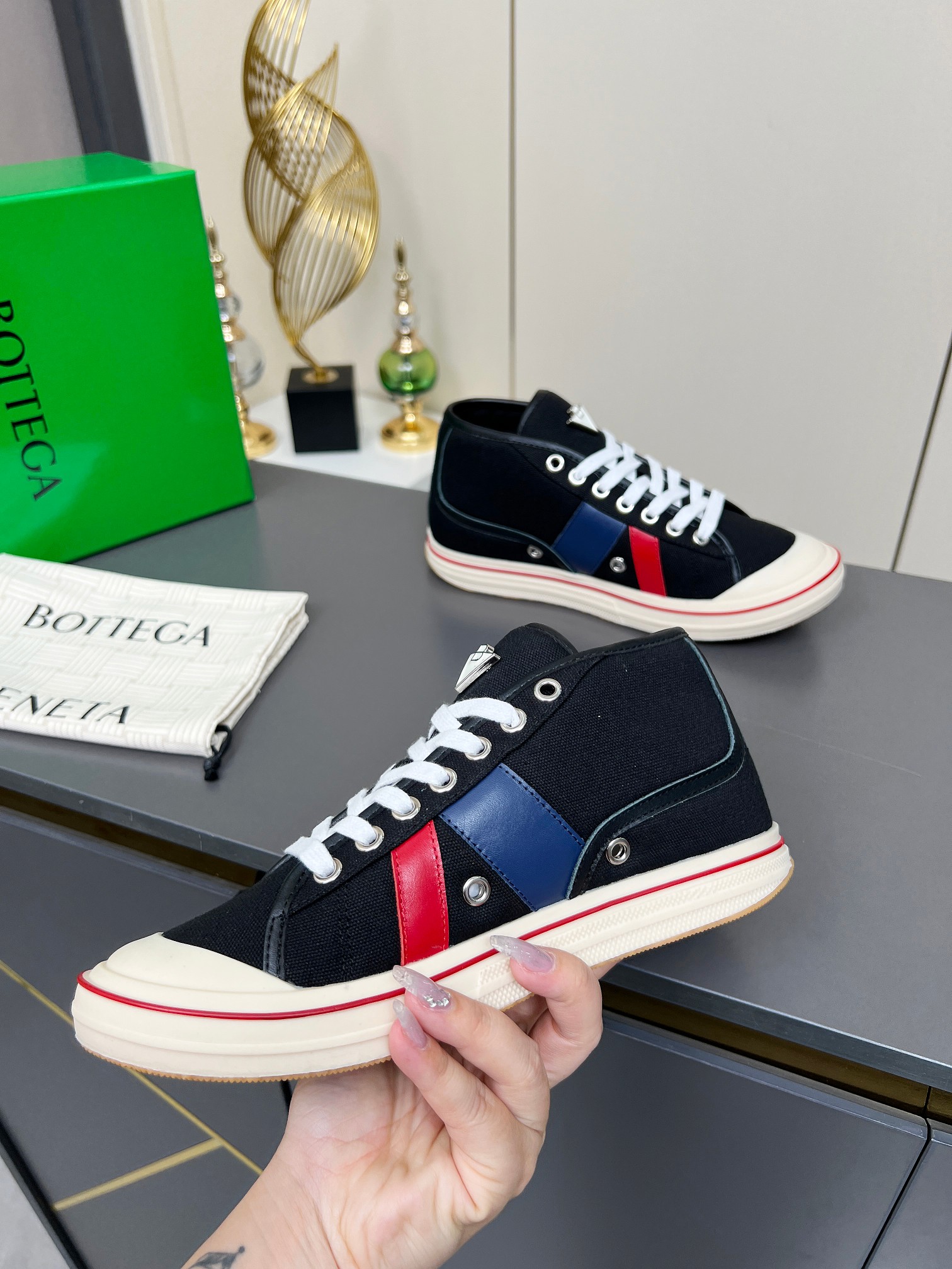 Bottega Veneta Male Canvas Shoes Canvas Breathable M-l